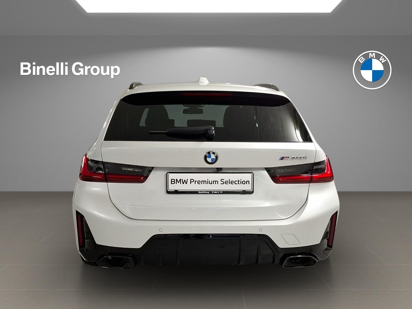 BMW M340i xDrive Touring-image-13