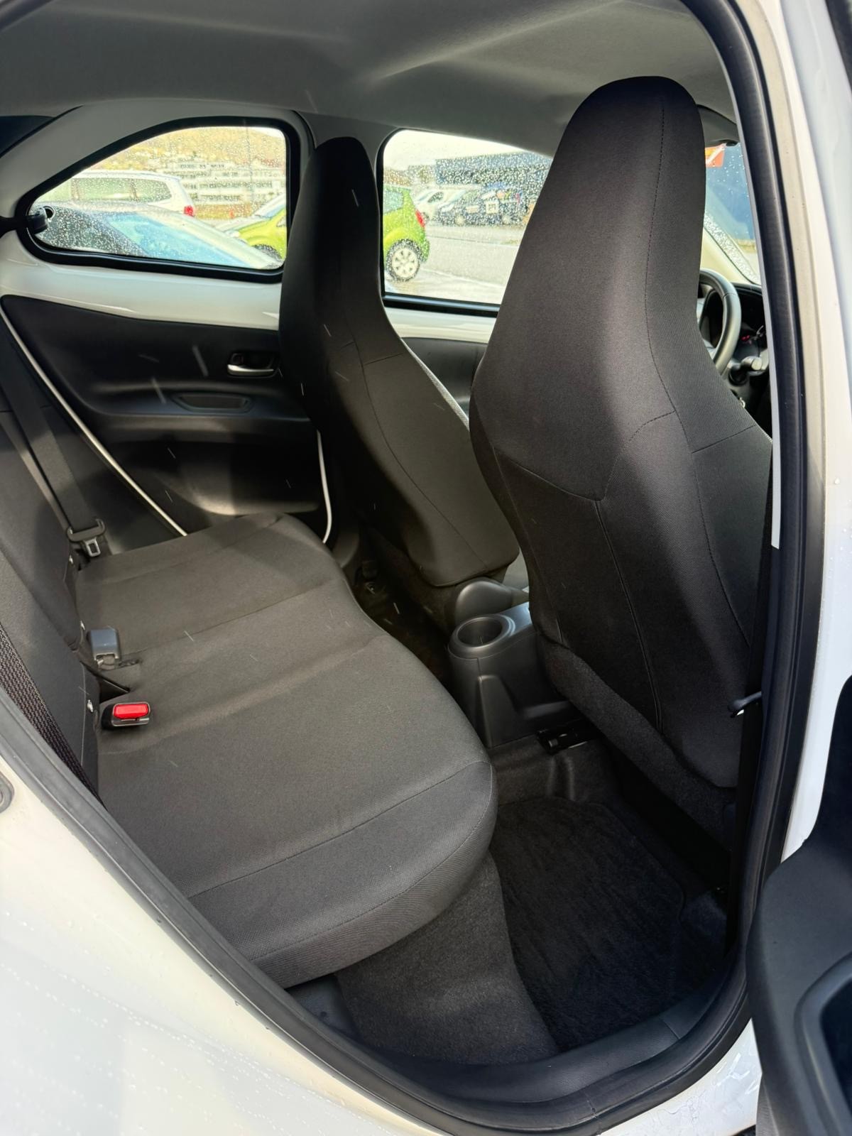 TOYOTA Aygo X 1.0 VVT-i Style-image-12