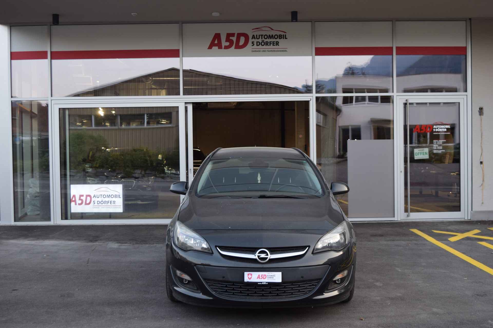 OPEL Astra SportsTourer 1.4i 16V Turbo Drive