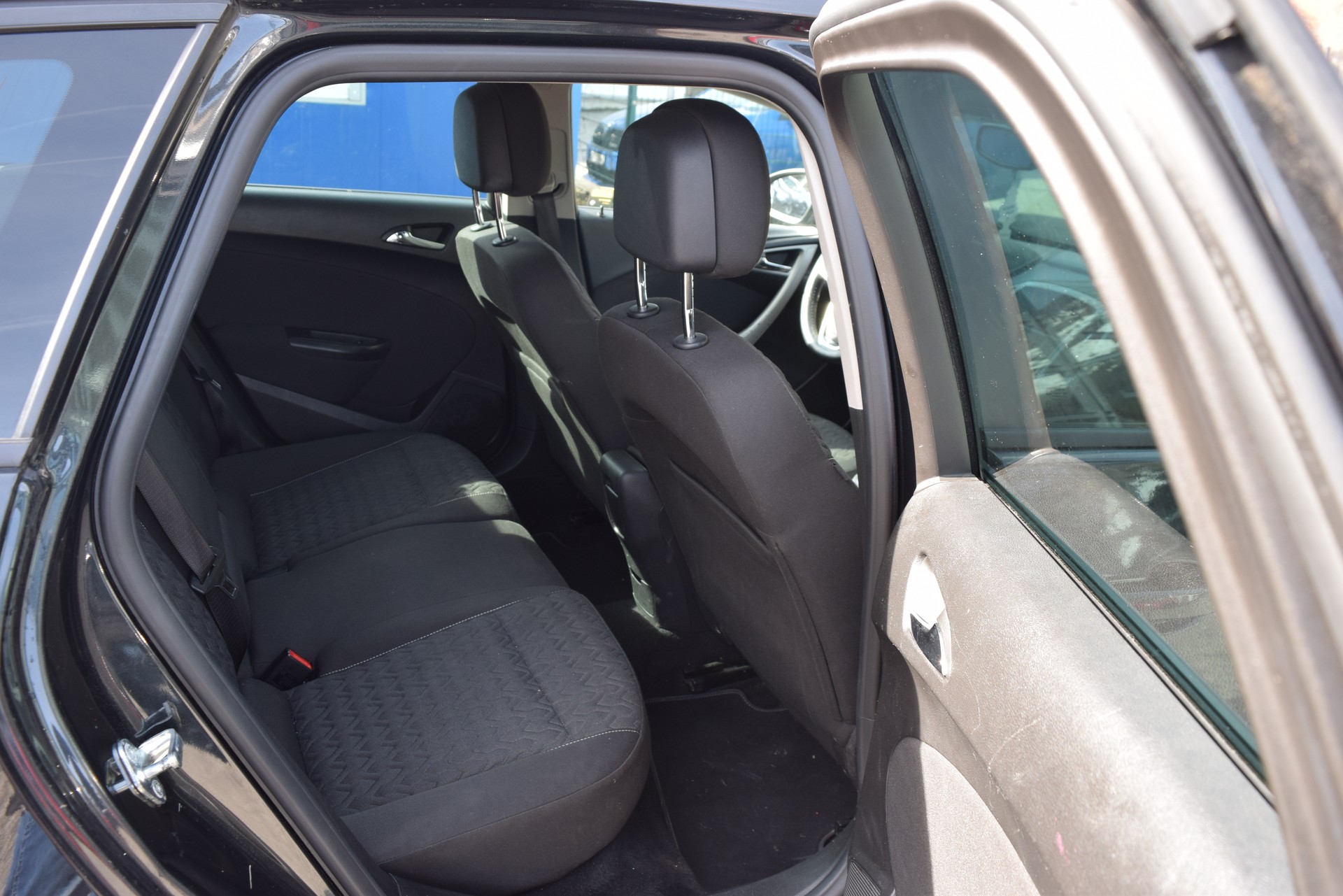 OPEL Astra SportsTourer 1.4i 16V Turbo Drive-image-10