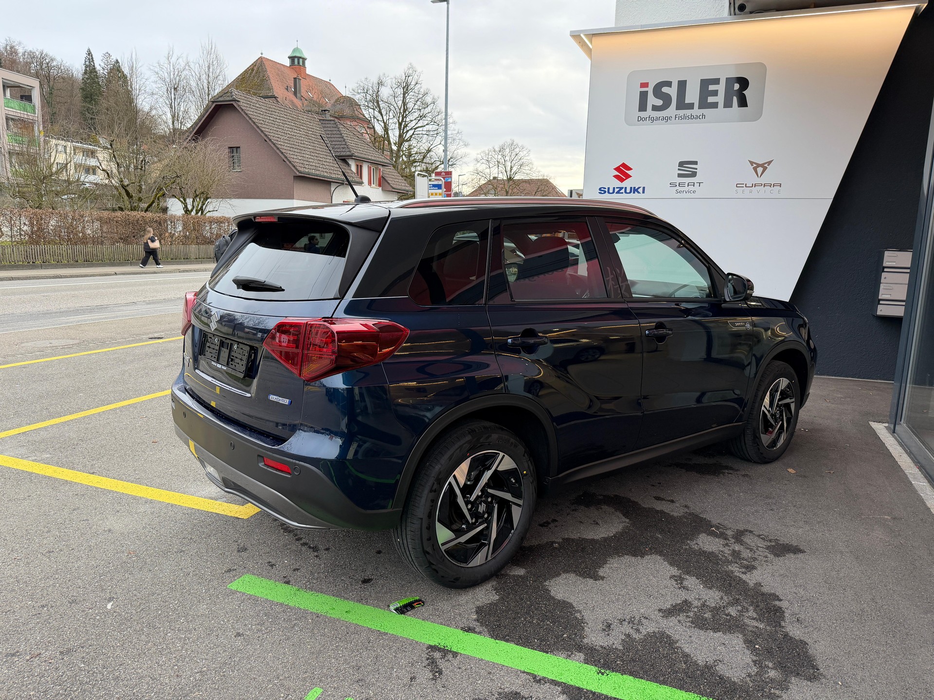 SUZUKI Vitara 1.4 T Sakura Top Hybrid 4x4-image-5