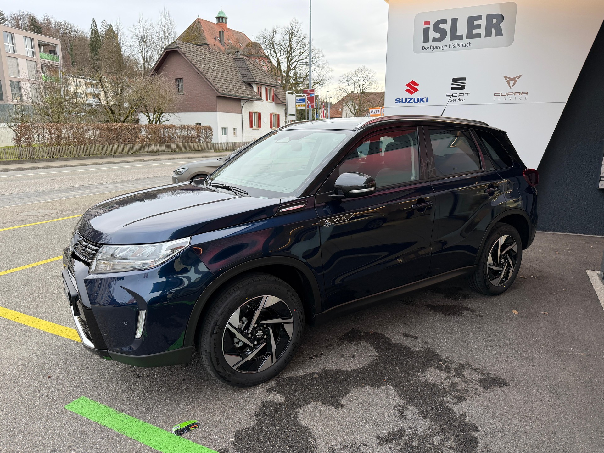 SUZUKI Vitara 1.4 T Sakura Top Hybrid 4x4-image-2