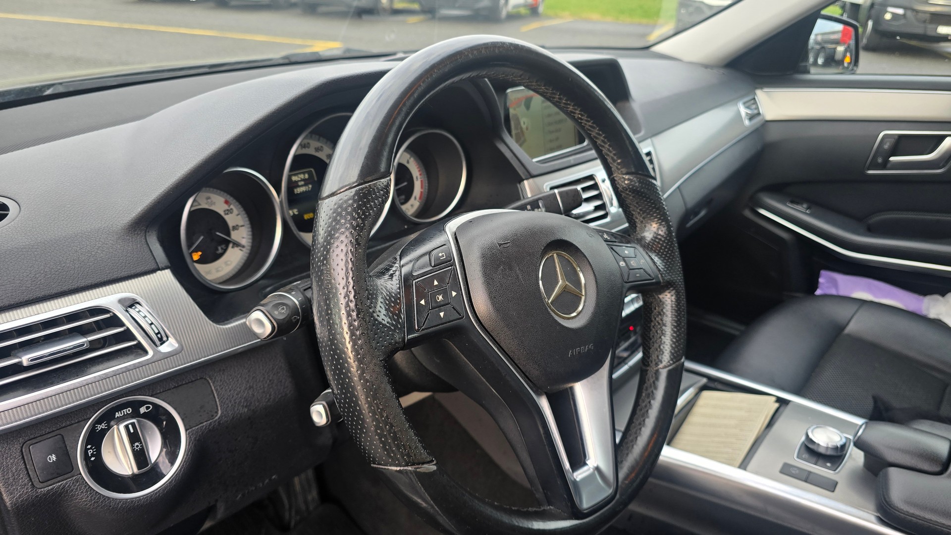 MERCEDES-BENZ E 250 BlueTEC 4Matic 7G-Tronic-image-12