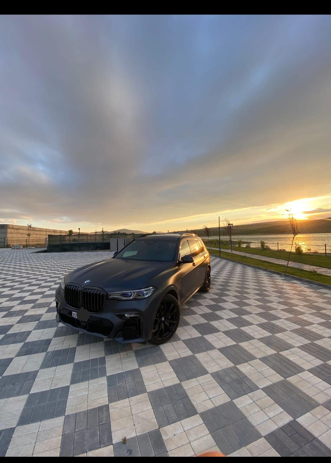 BMW X7 xDrive M50i Steptronic-image-0