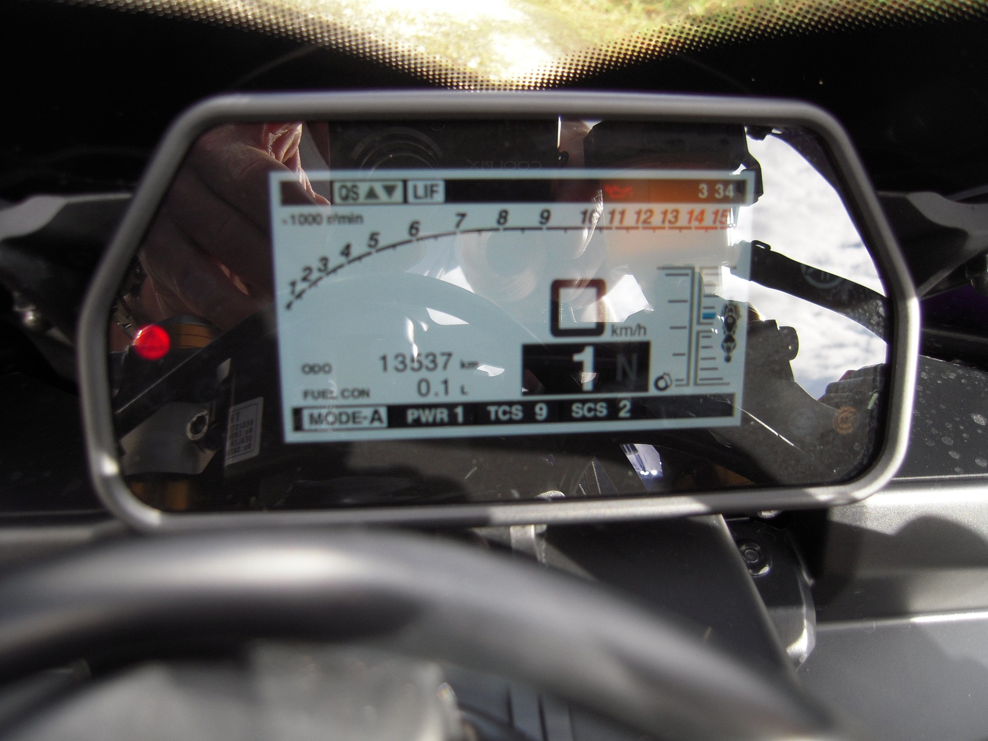 YAMAHA YZF-R1 ABS-image-5