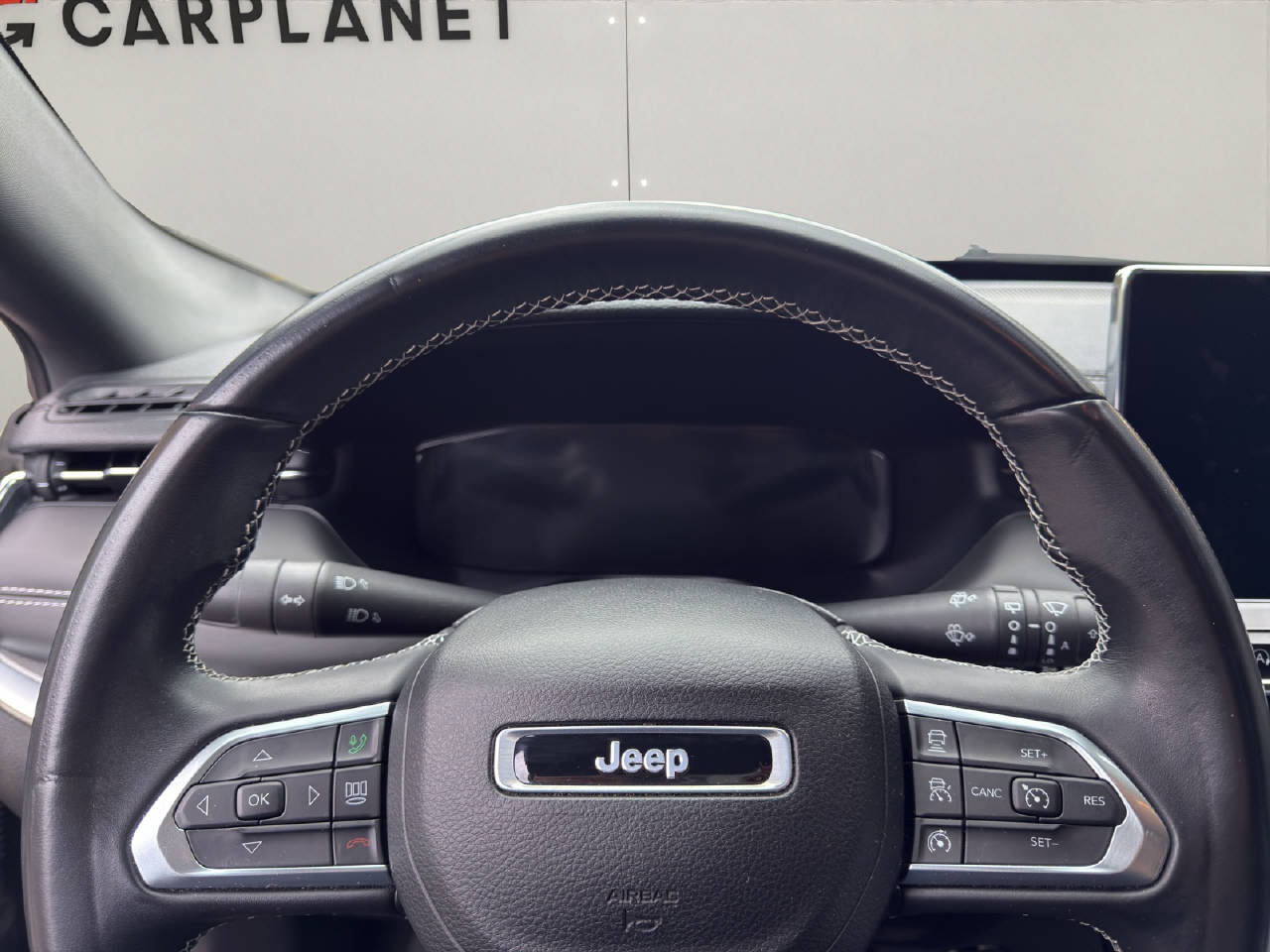 JEEP Compass 1.3 Turbo S inkl. Schiebedach-image-8