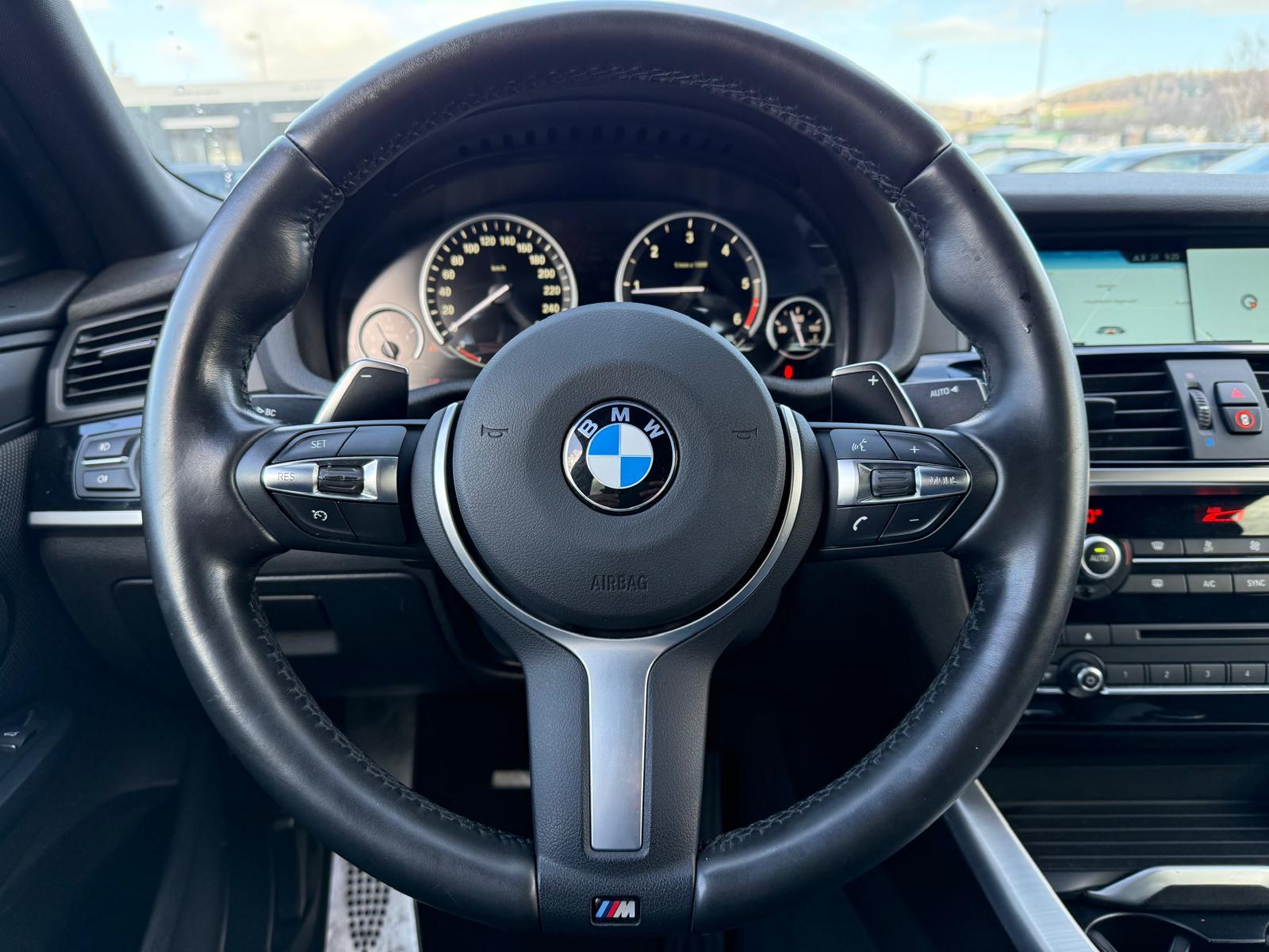 BMW X4 20d xDrive-image-16
