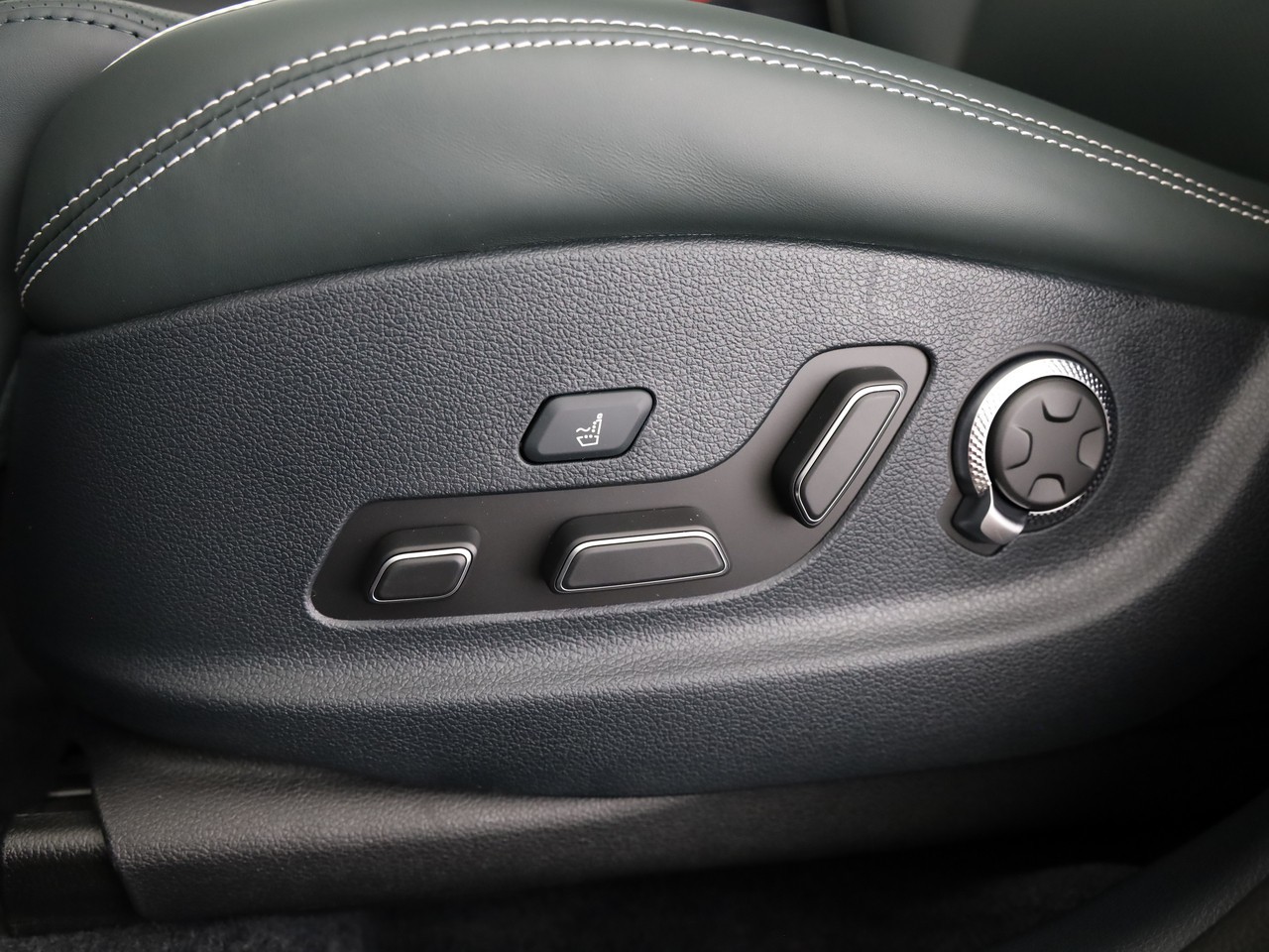 GENESIS GV70 Electrified Sport kWh 77,4 AWD-image-9