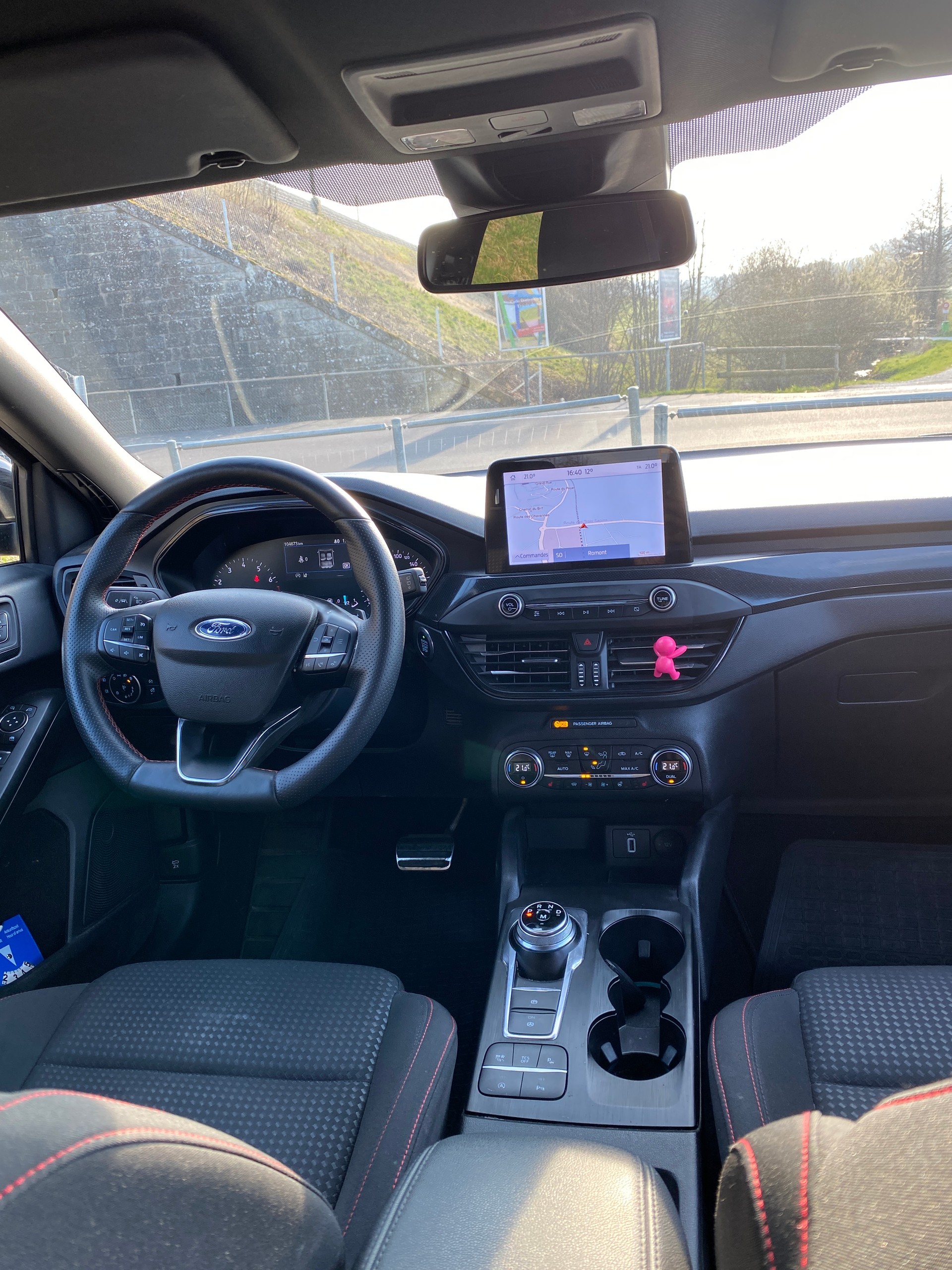 FORD Focus 1.0 SCTi ST Line Automatic-image-9