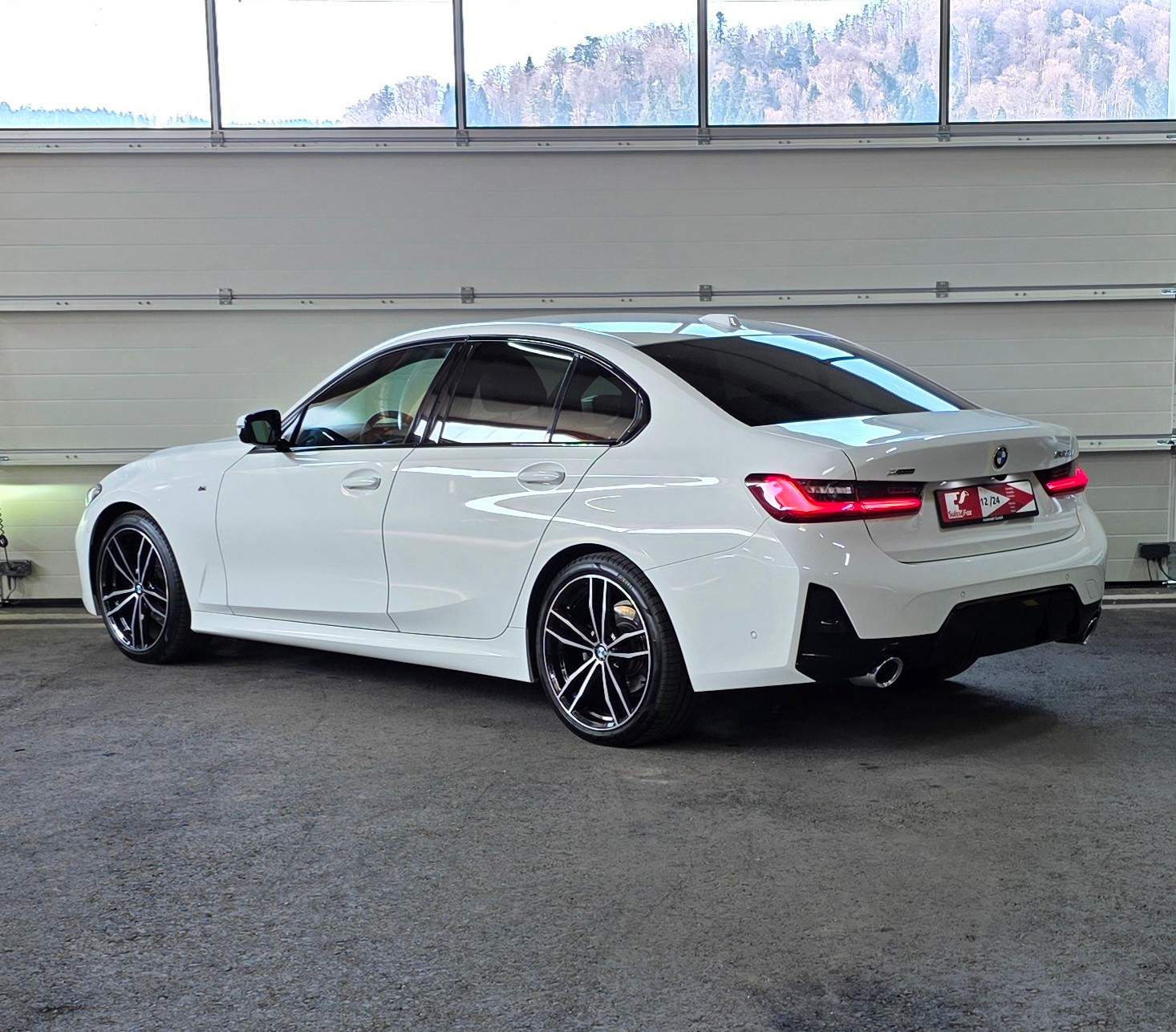 BMW 320d xDrive 48V Steptronic M Sport *Elektrische Sitze*Rückfahrkamera*HeadUp Display*-image-2
