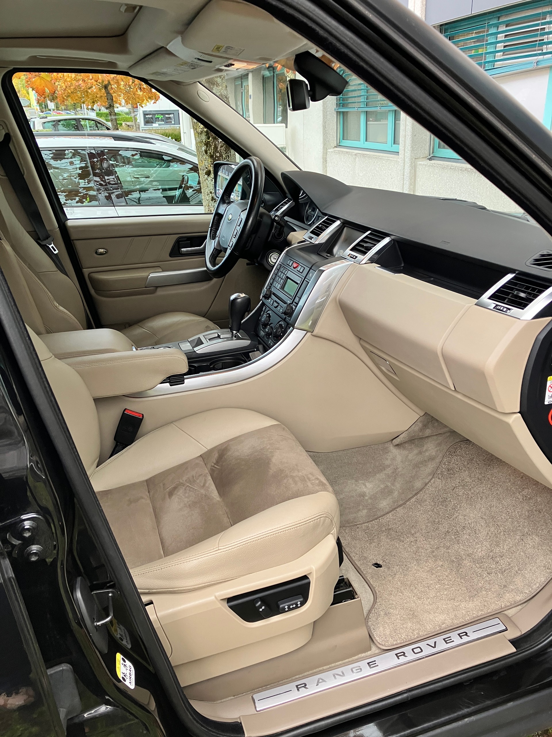 LAND ROVER Range Rover Sport 3.6 Td8 HSE Automatic-image-0