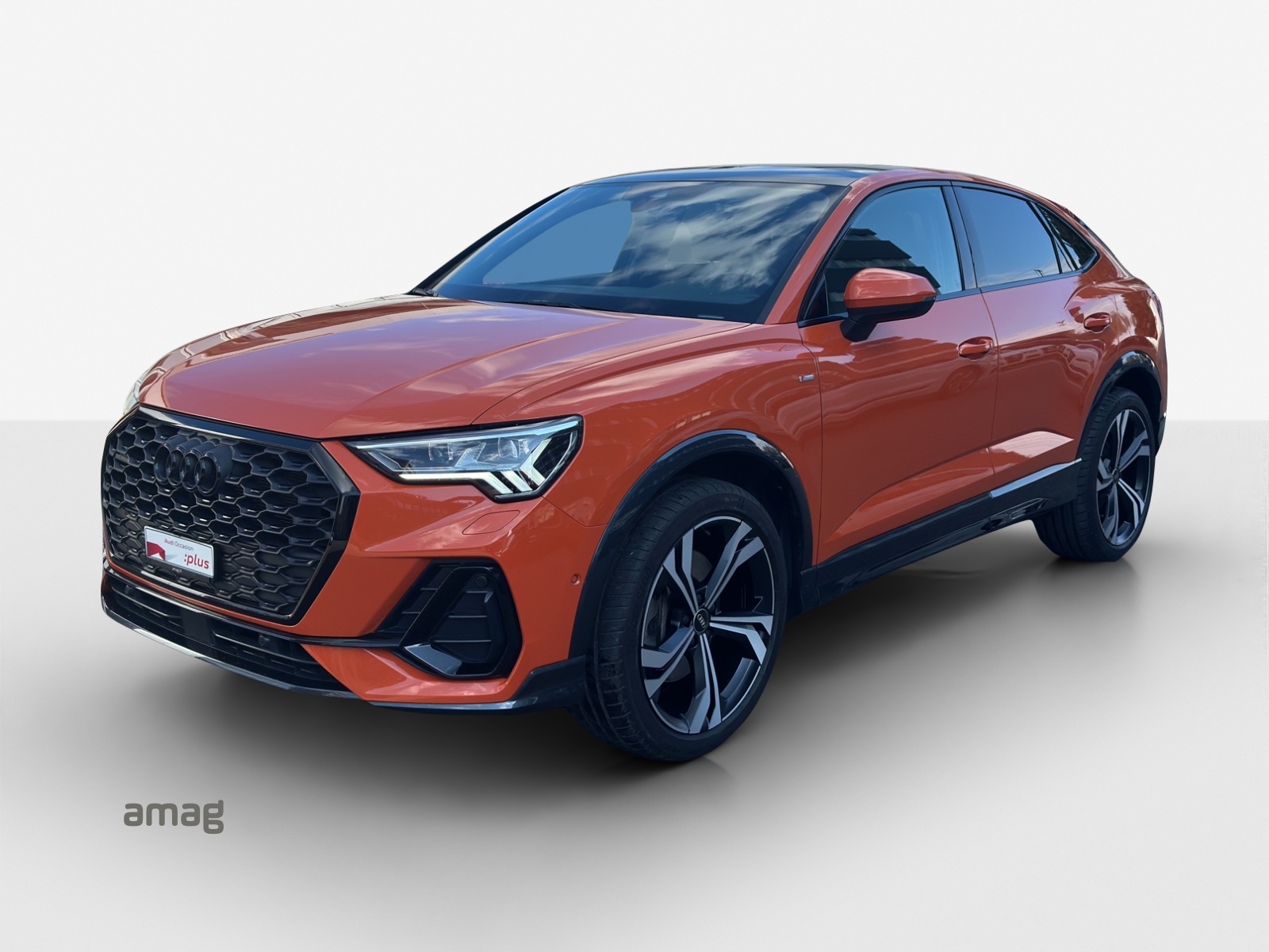 AUDI Q3 Sportback 40 TDI S line quattro S-tronic-image-0