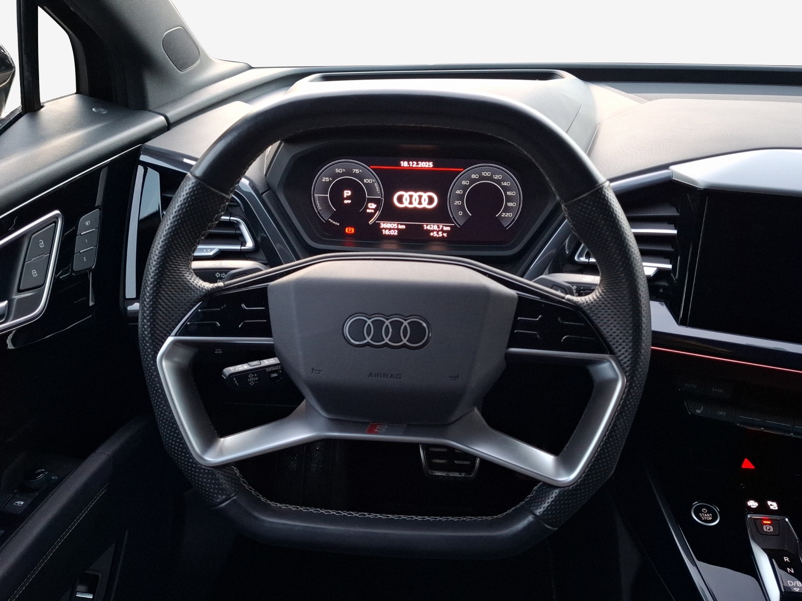 AUDI Q4 Sportback e-tron 50 quattro-image-10