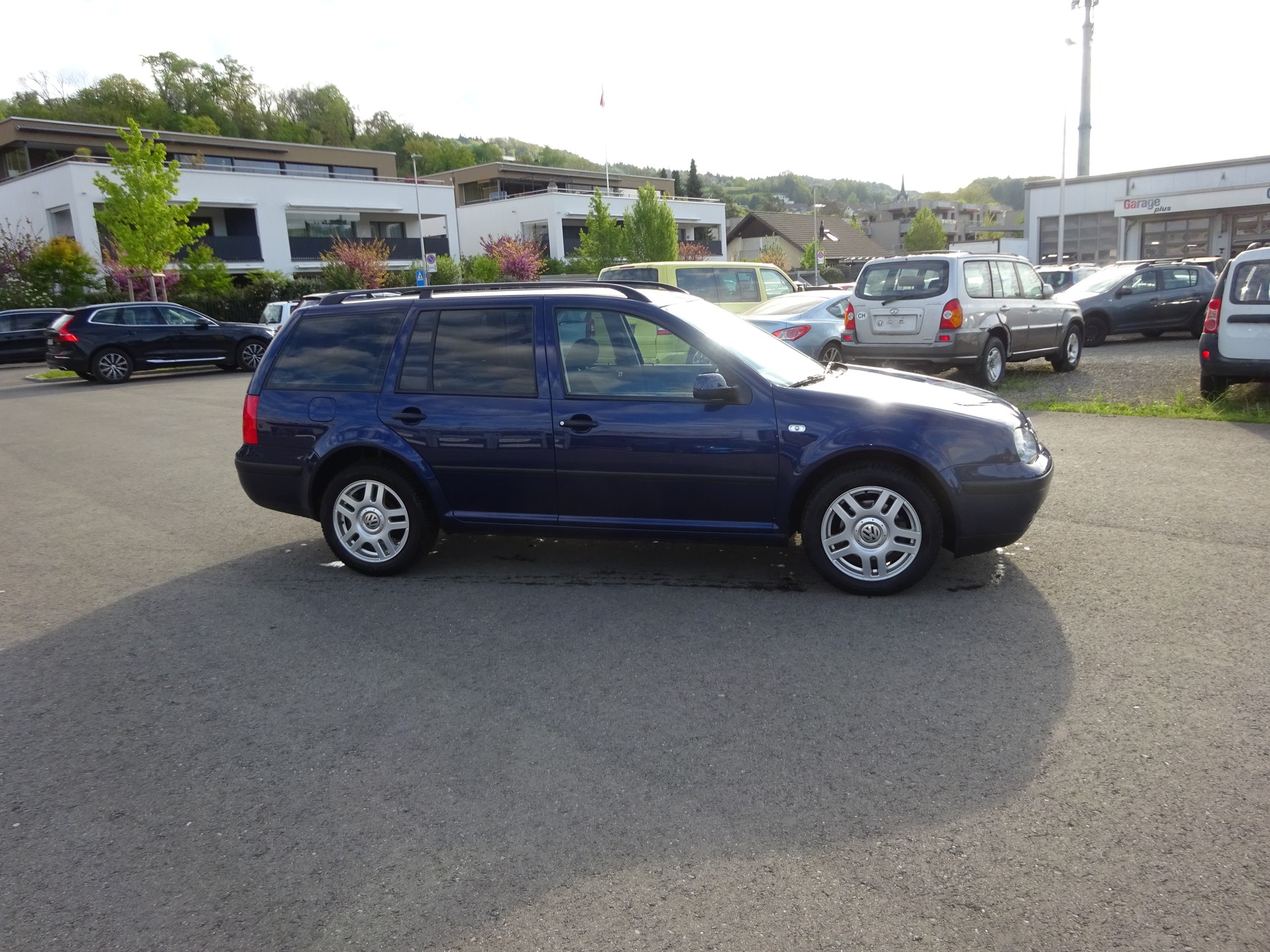 VW Golf Variant 1.6 16V Comfortline-image-2