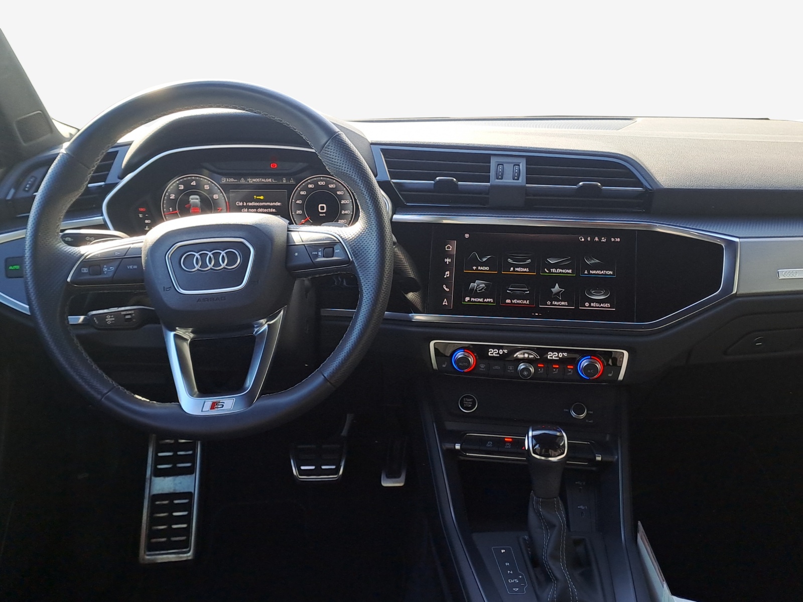 AUDI Q3 35 TFSI S line Attraction S-tronic-image-8