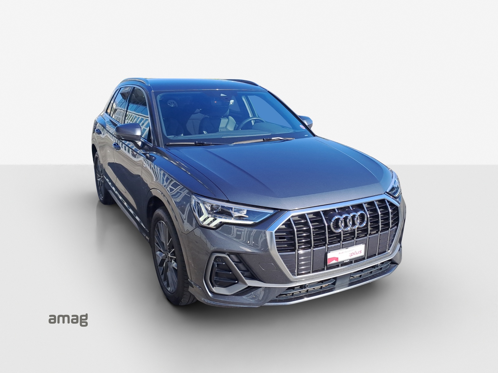 AUDI Q3 35 TFSI S line Attraction S-tronic-image-15