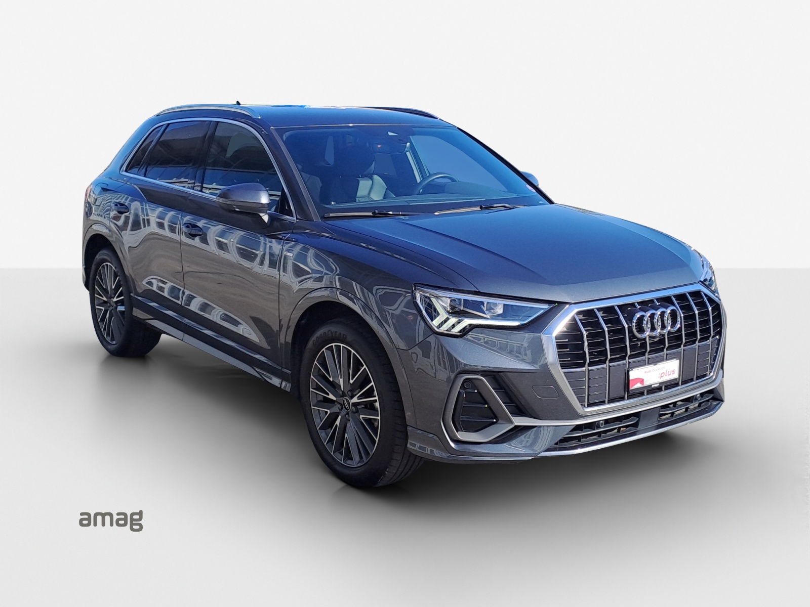 AUDI Q3 35 TFSI S line Attraction S-tronic-image-5