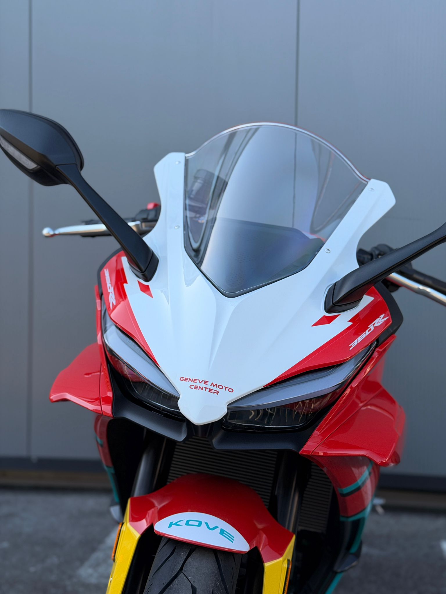 KOVE 350rr WSBK 2026-showroom-element-3