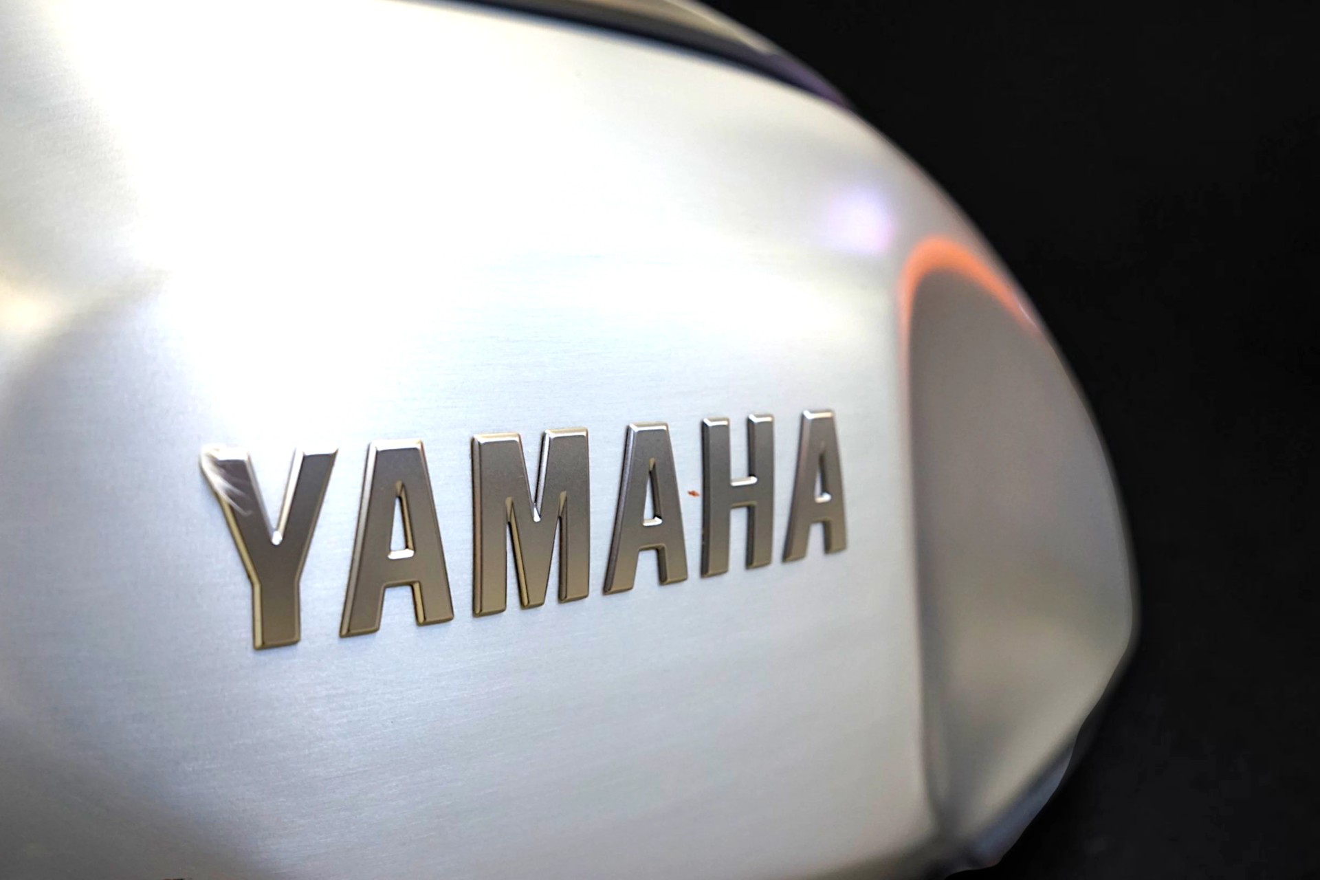 YAMAHA XSR 900-image-4