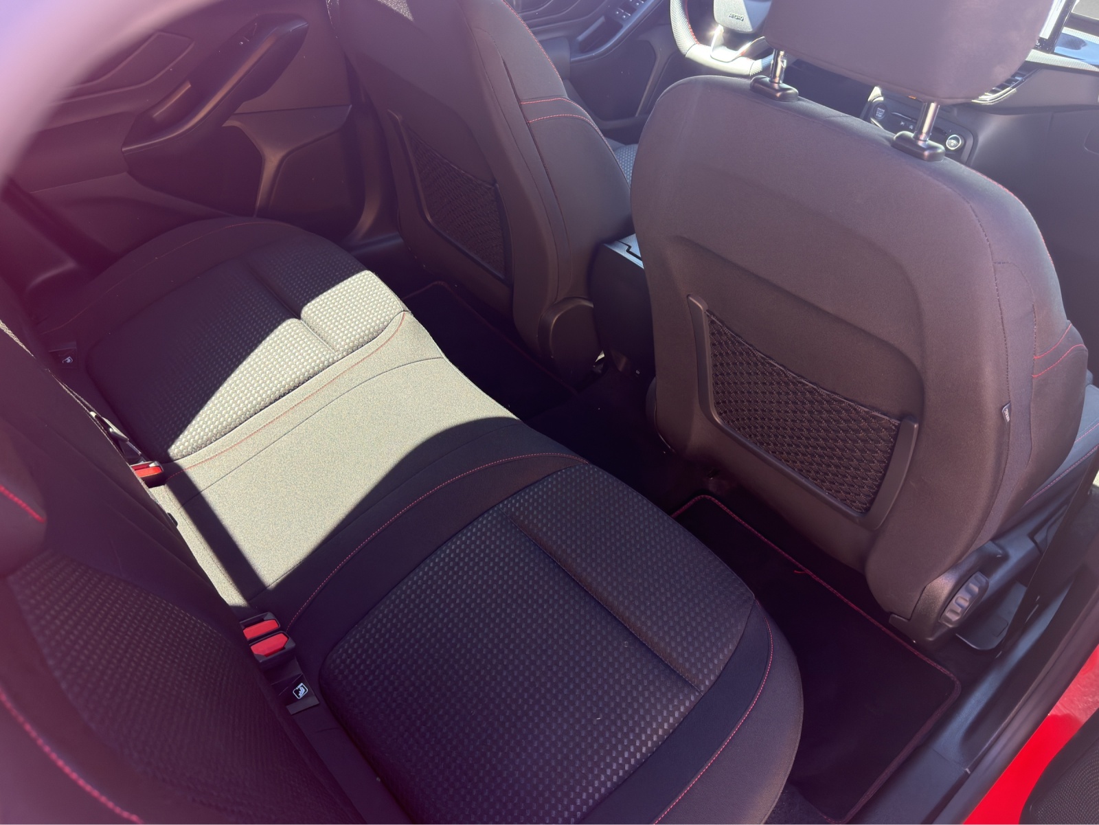 FORD Focus 1.5 TDCi EcoBlue ST-Line Automatic-image-11