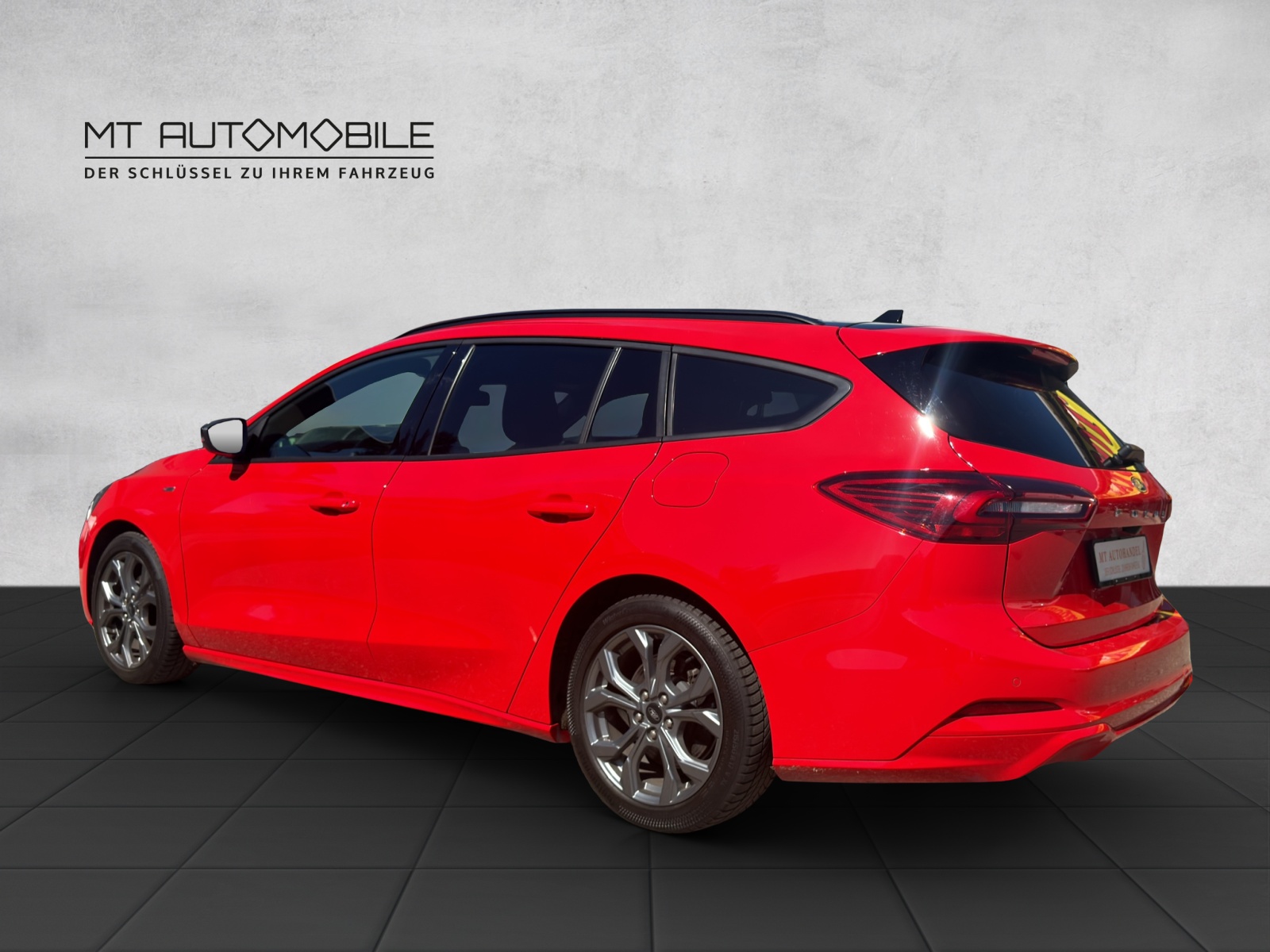 FORD Focus 1.5 TDCi EcoBlue ST-Line Automatic-showroom-element-2