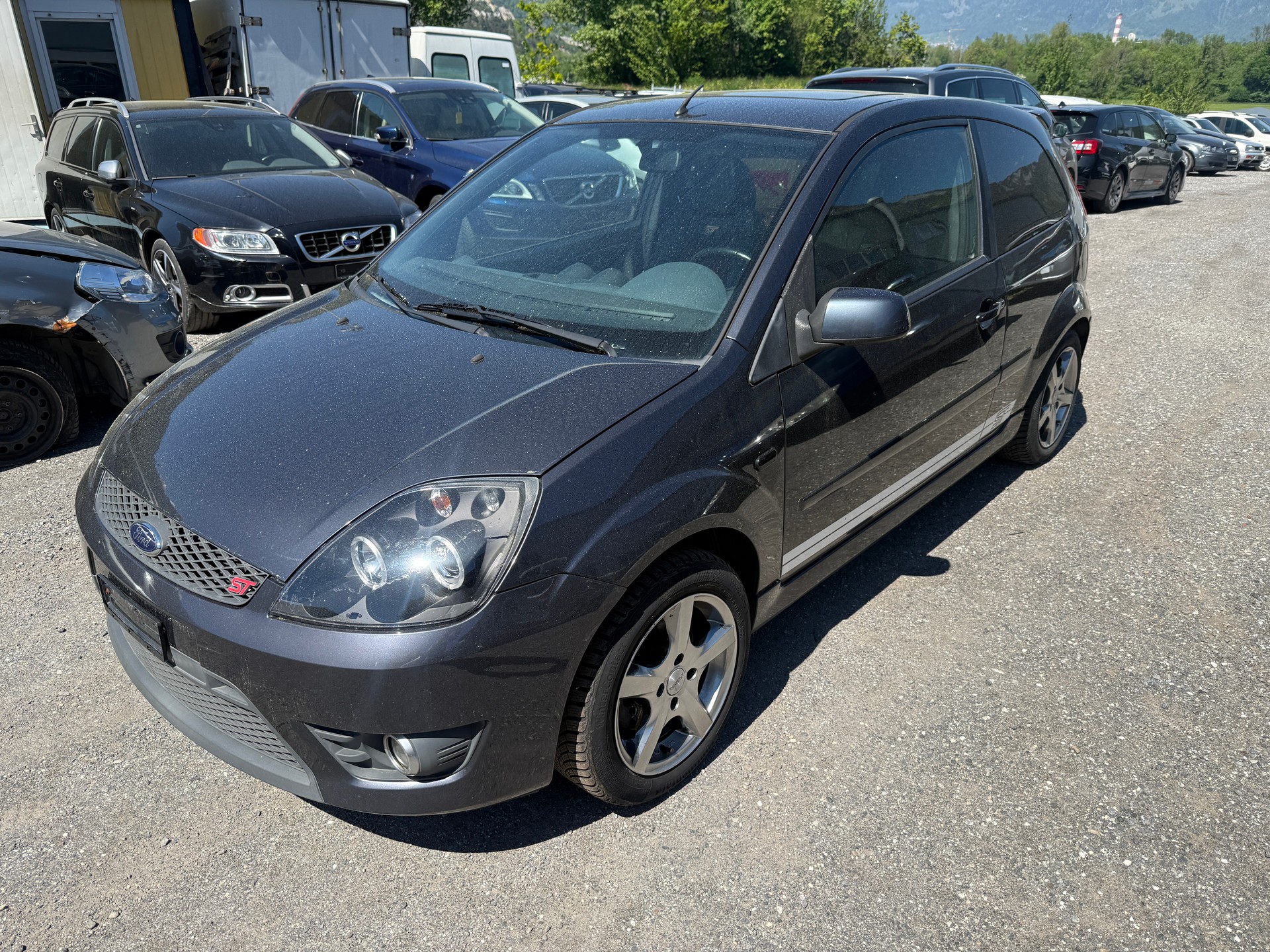 FORD Fiesta 2.0 16V ST-image-1