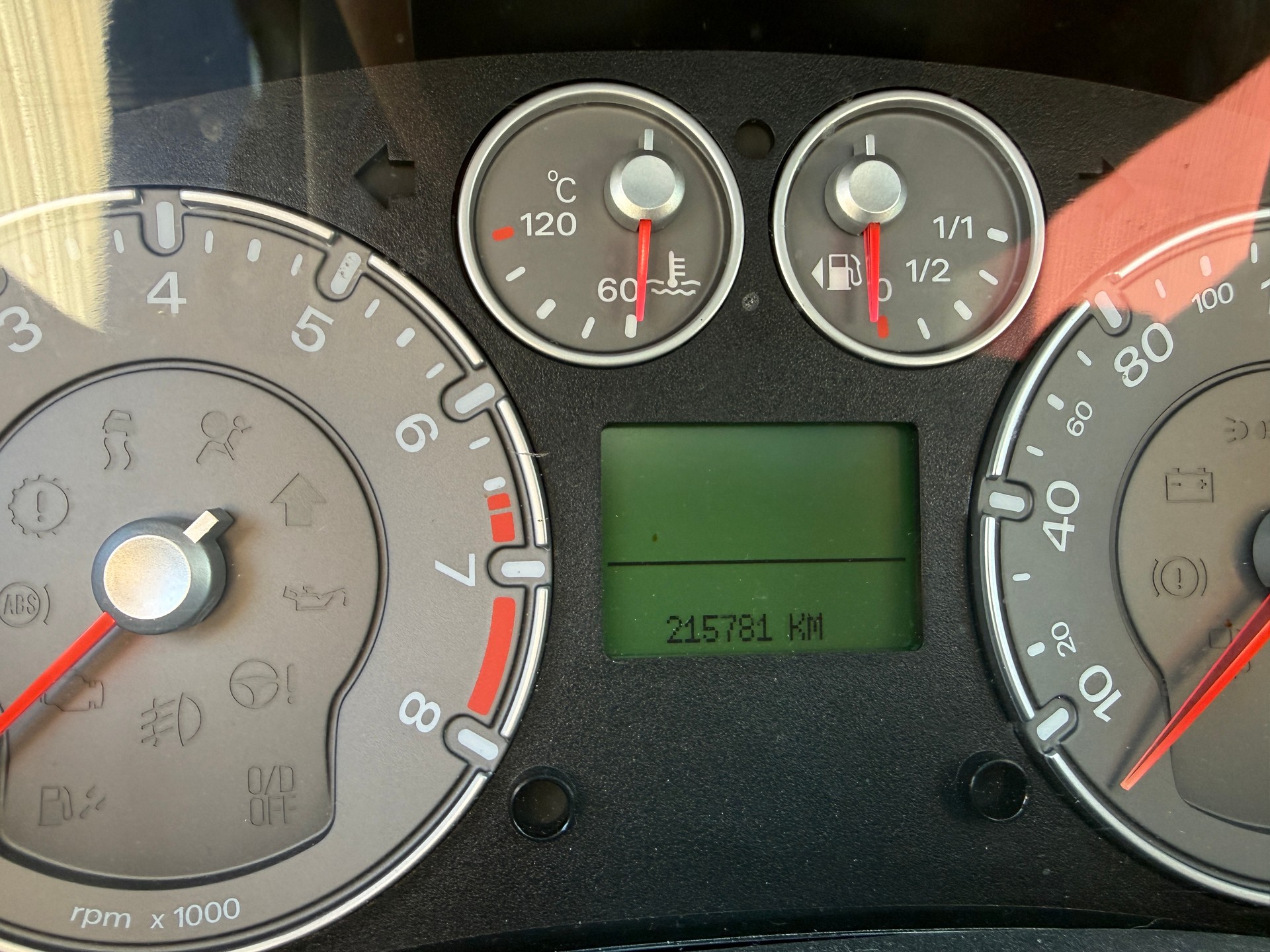 FORD Fiesta 2.0 16V ST-image-10