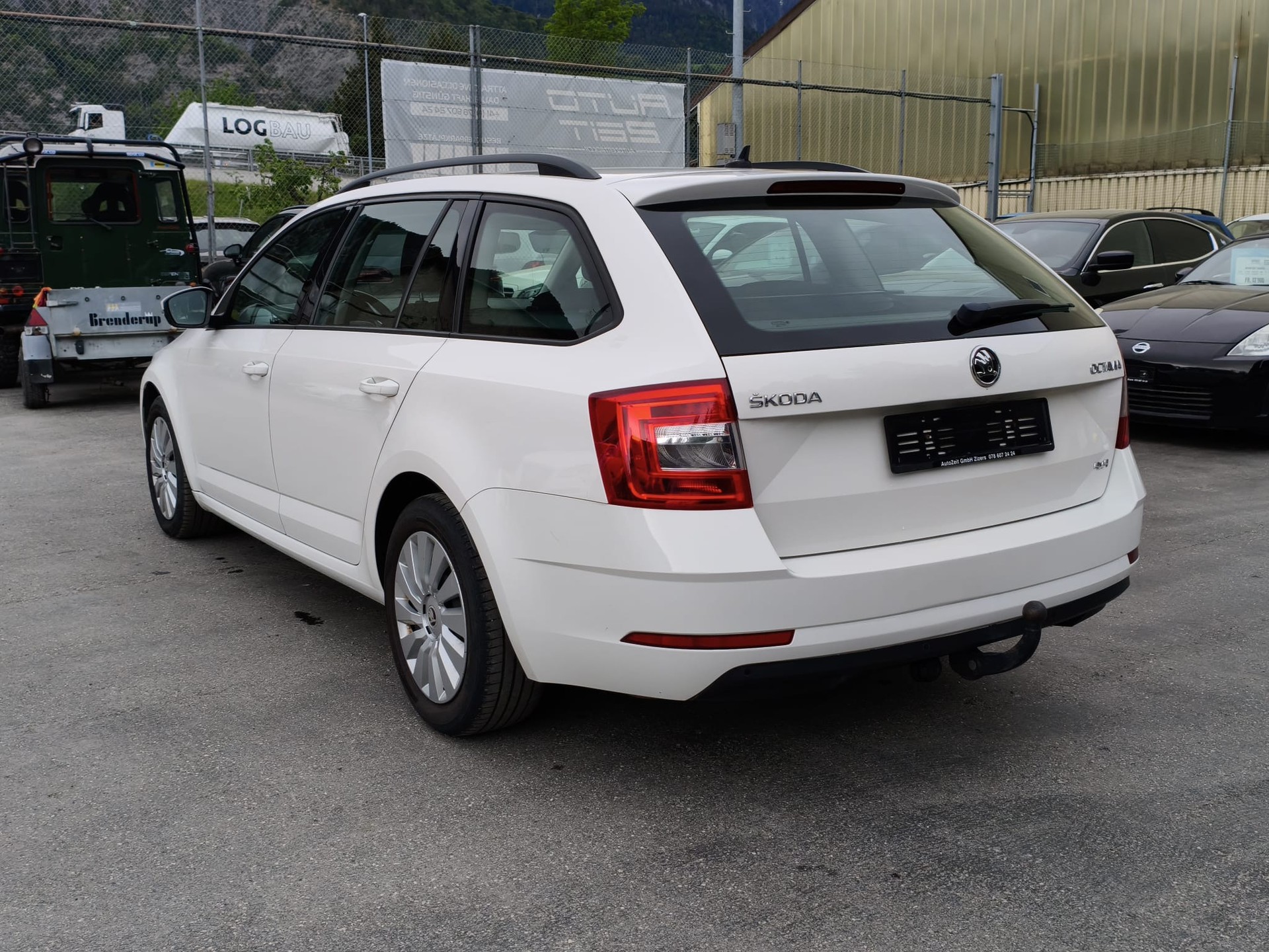 SKODA Octavia Combi 2.0 TDI Ambition 4x4-image-6