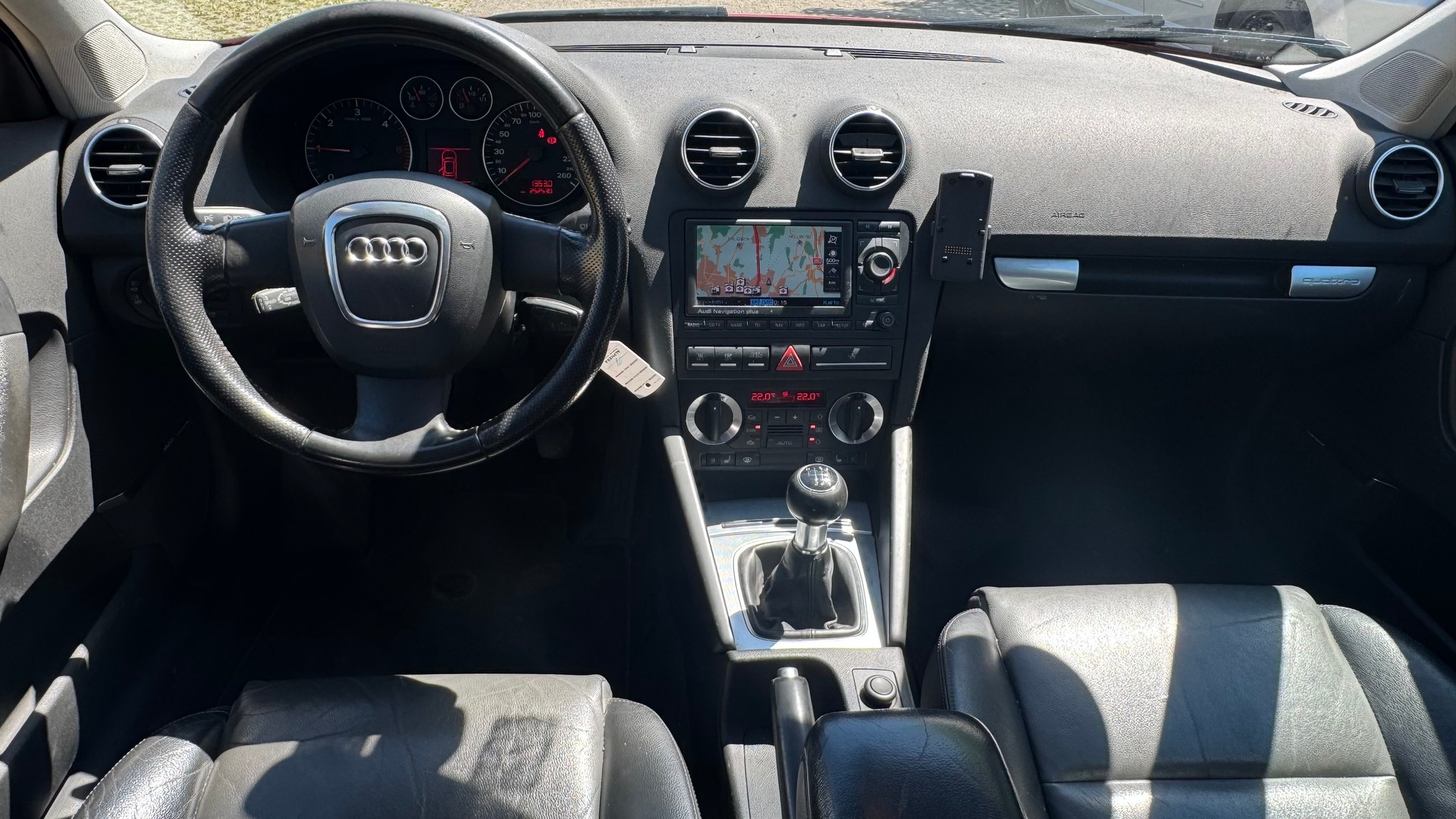 AUDI A3 Sportback 2.0 TDI Attraction quattro-image-8