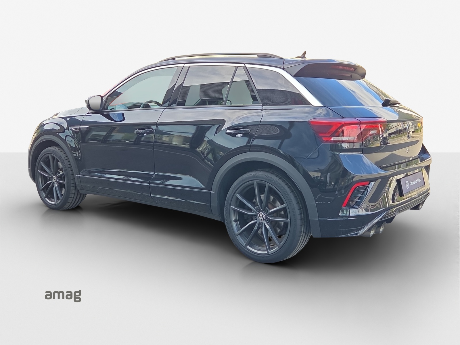 VW T-Roc 2.0 TSI R DSG 4Motion-image-2