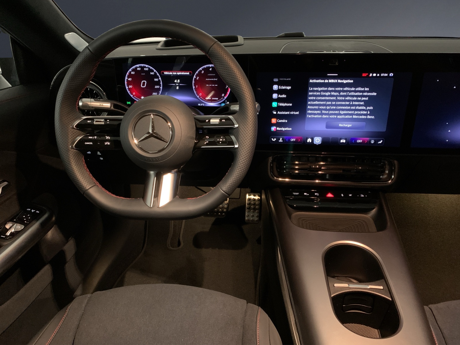 MERCEDES-BENZ CLA 200 4MATIC-image-8