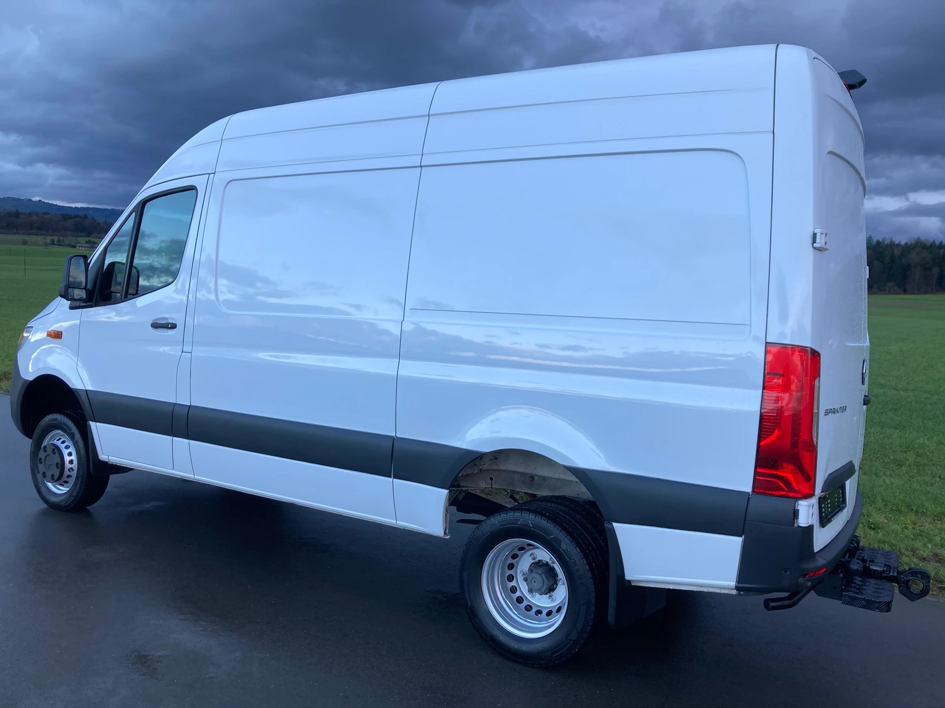 MERCEDES-BENZ Sprinter 516 CDI Standard 7G-TRONIC 4x4 Reduziert **Anhängerkupplung 3.5t**-image-4