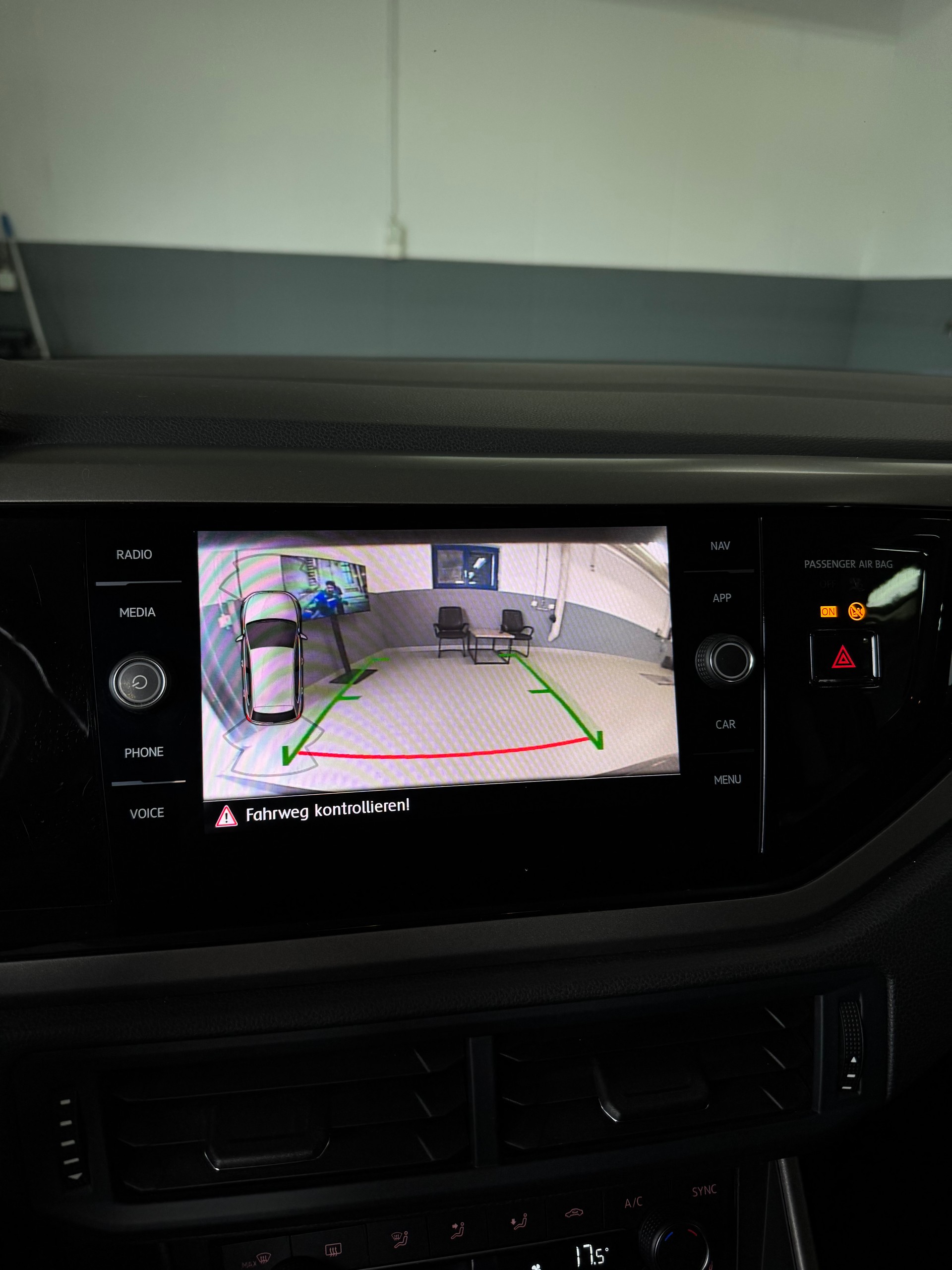 VW Polo 1.0 TSI BMT Comfortline DSG-image-11