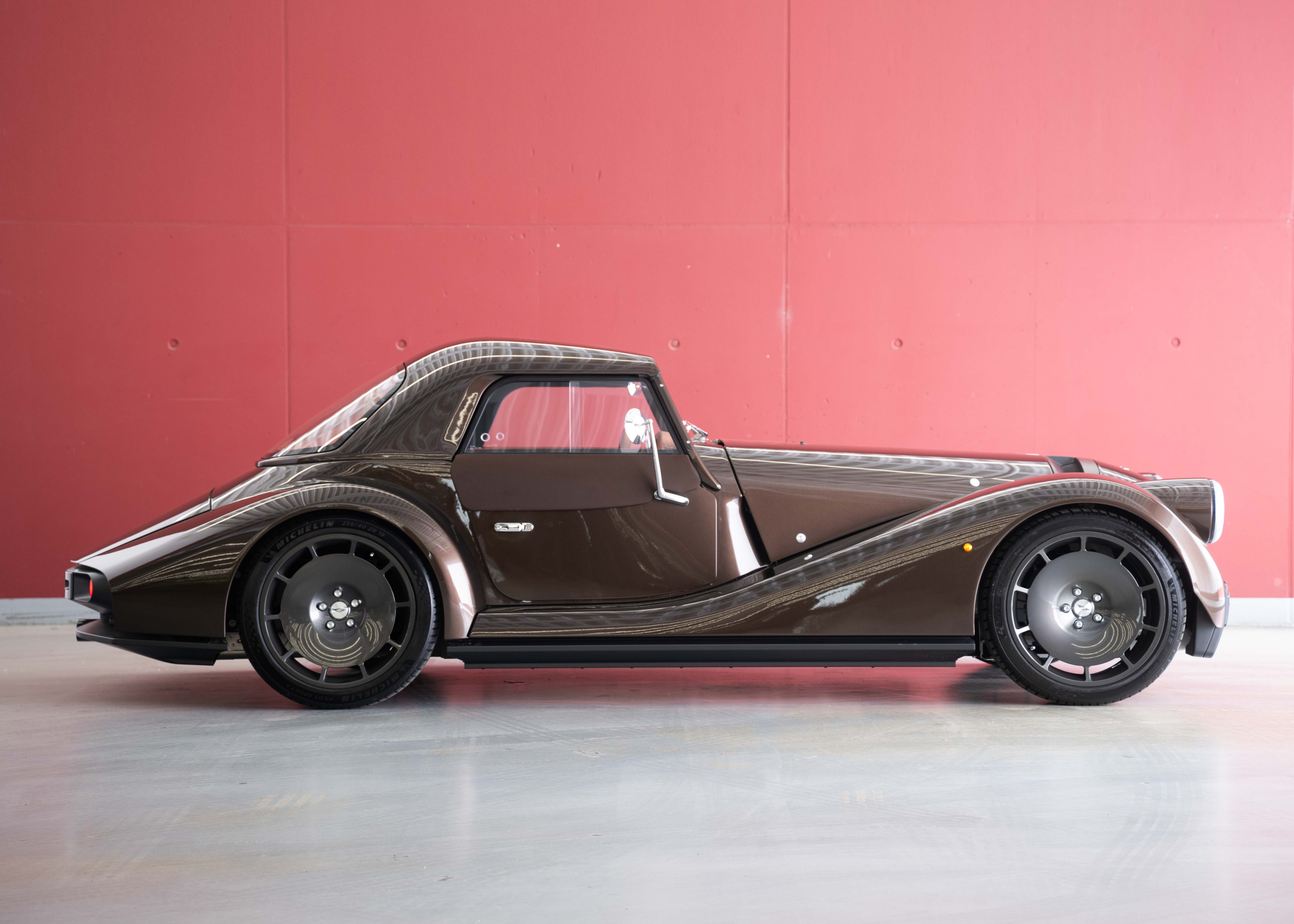 Image MORGAN PLUS-SIX Supersport 3.0 Bespoke (Swiss new car, special custom paint, full options, 42-month factory warranty)