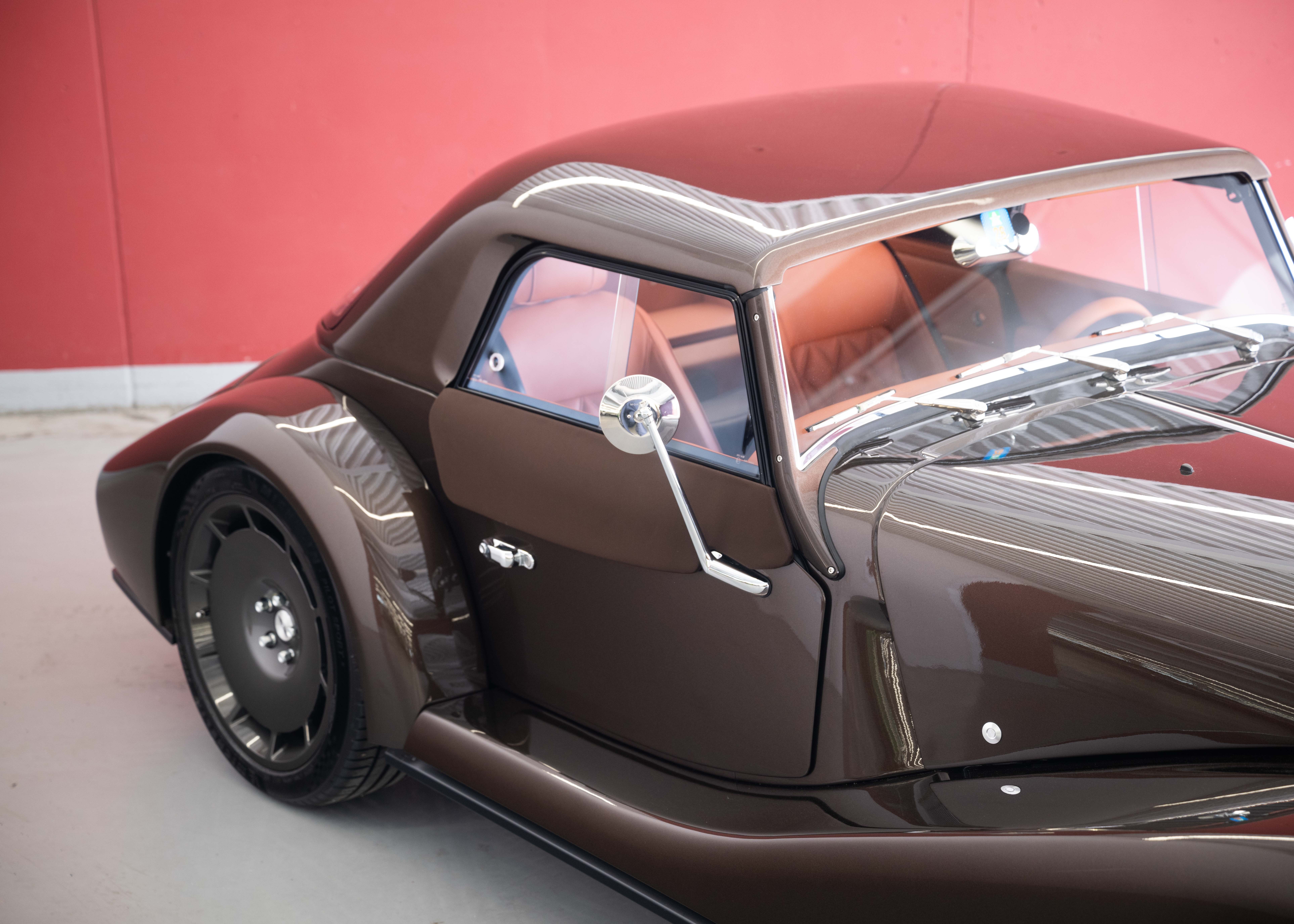 Image MORGAN PLUS-SIX Supersport 3.0 Bespoke (Swiss new car, special custom paint, full options, 42-month factory warranty)