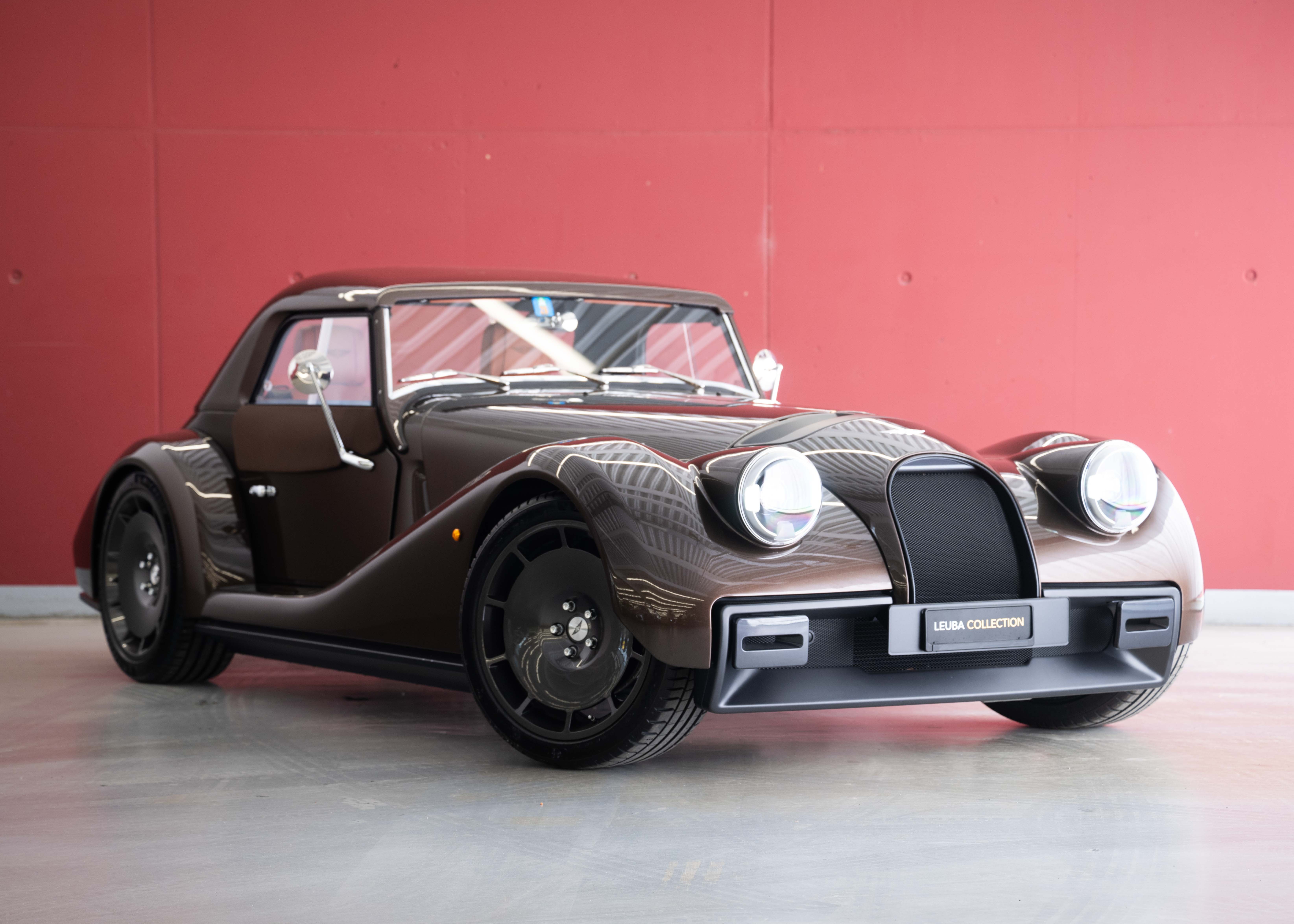 Photo MORGAN PLUS-SIX Supersport 3.0 Bespoke (Swiss new car, special custom paint, full options, 42-month factory warranty)