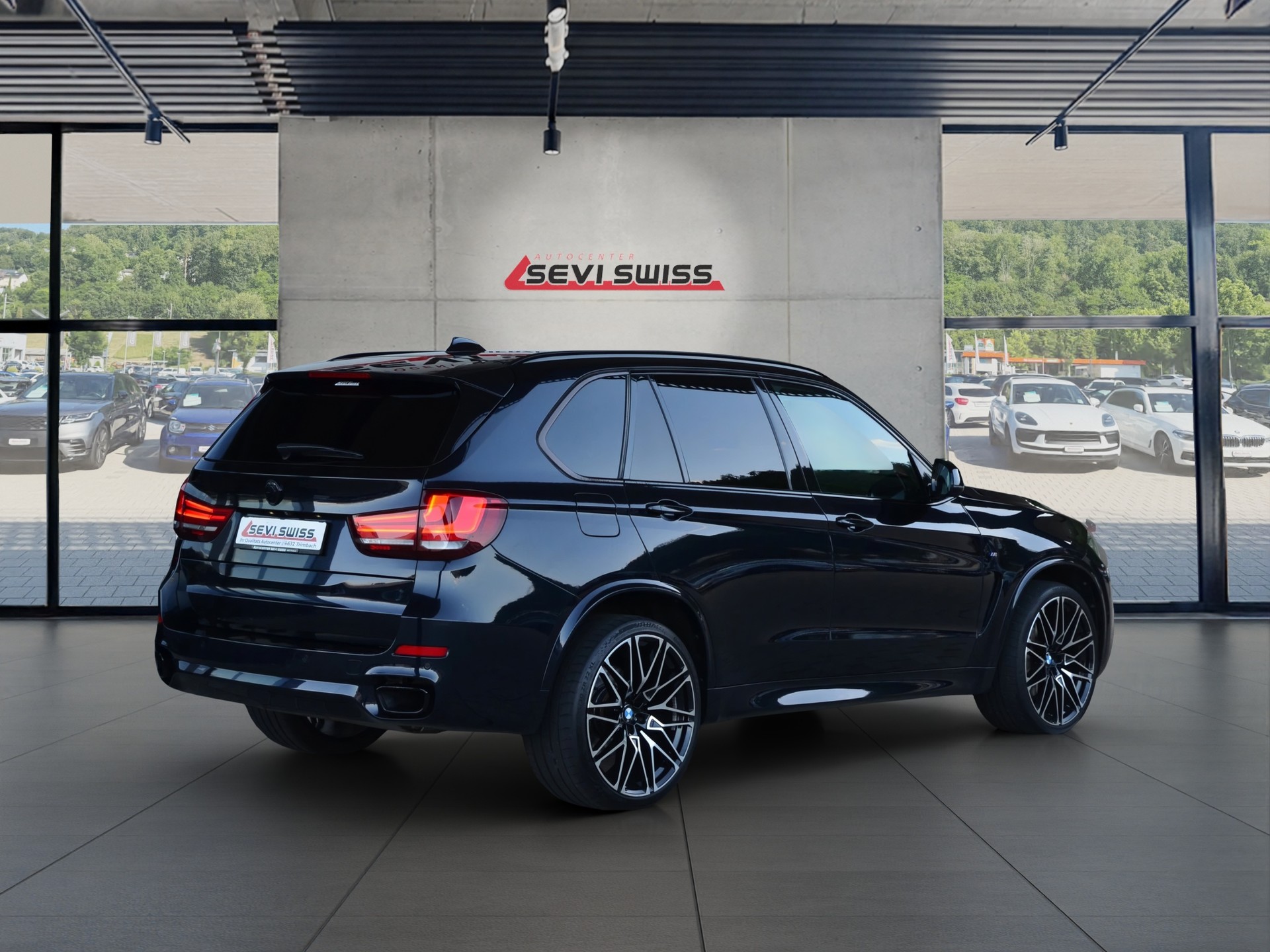 BMW X5 xDrive 50i Steptronic M-Sportpaket*Frisch ab MFK,1 Jahr oder 20000km Garantie*-image-2