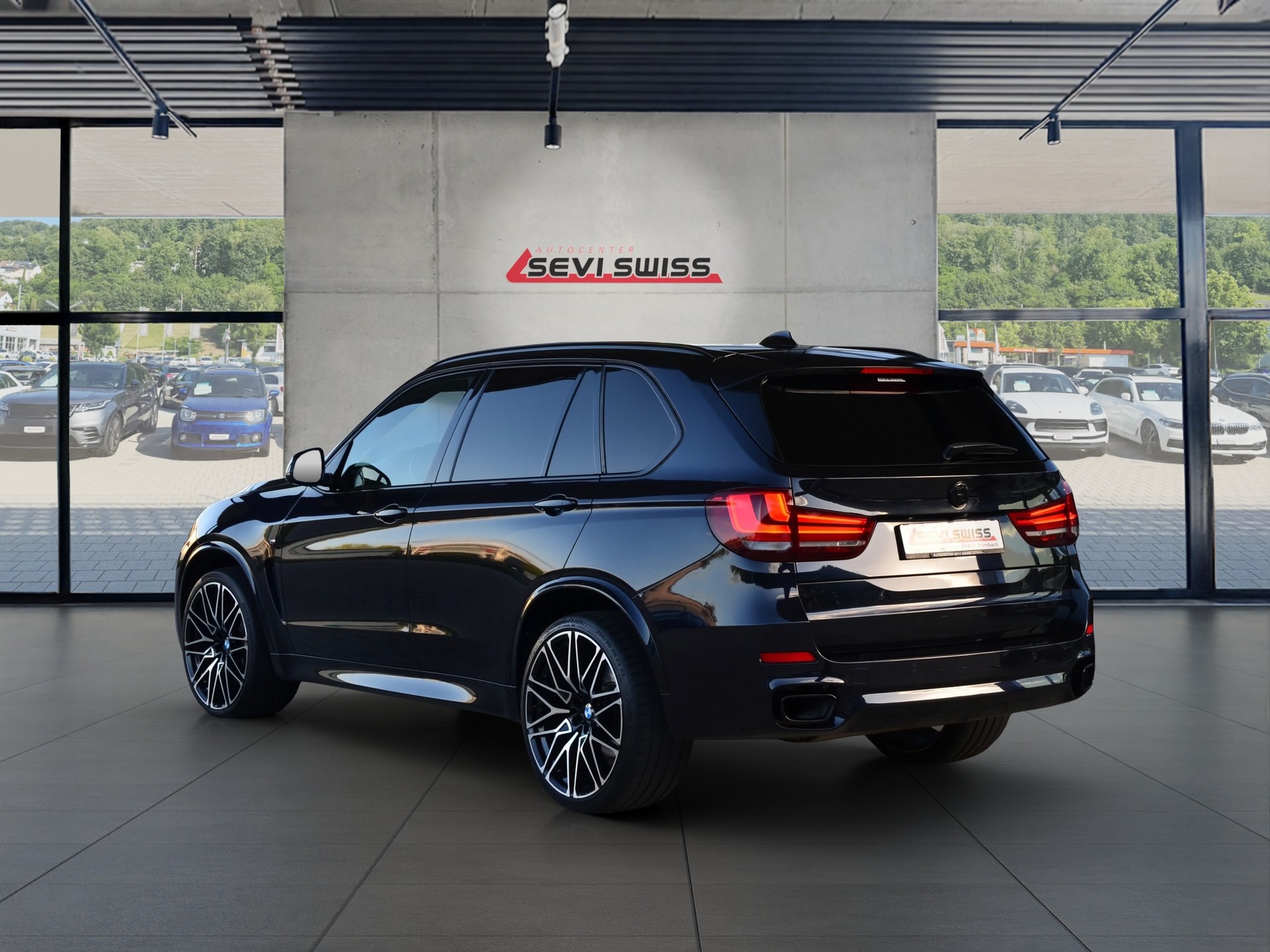 BMW X5 xDrive 50i Steptronic M-Sportpaket*Frisch ab MFK,1 Jahr oder 20000km Garantie*-image-3