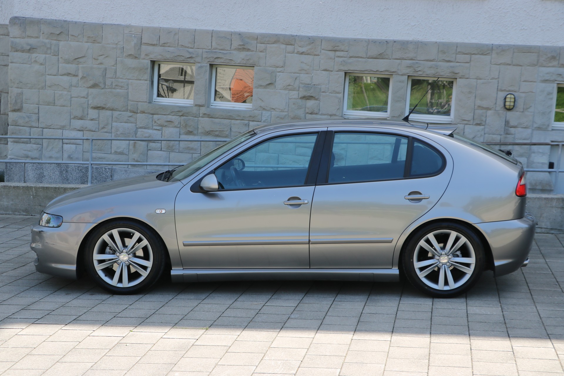 SEAT Leon 1.9 TDI Formula Racing-image-3