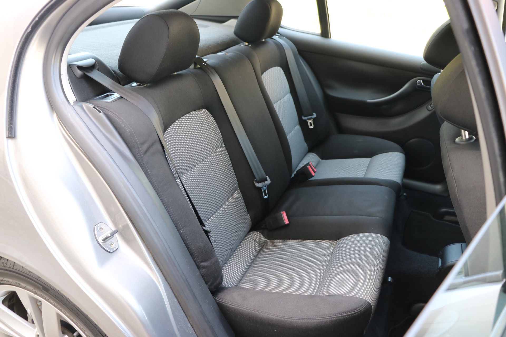 SEAT Leon 1.9 TDI Formula Racing-image-12