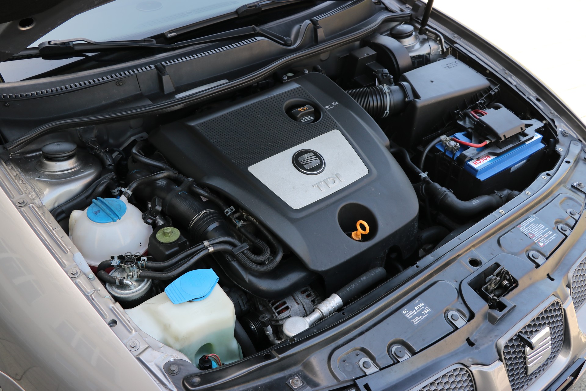 SEAT Leon 1.9 TDI Formula Racing-image-15