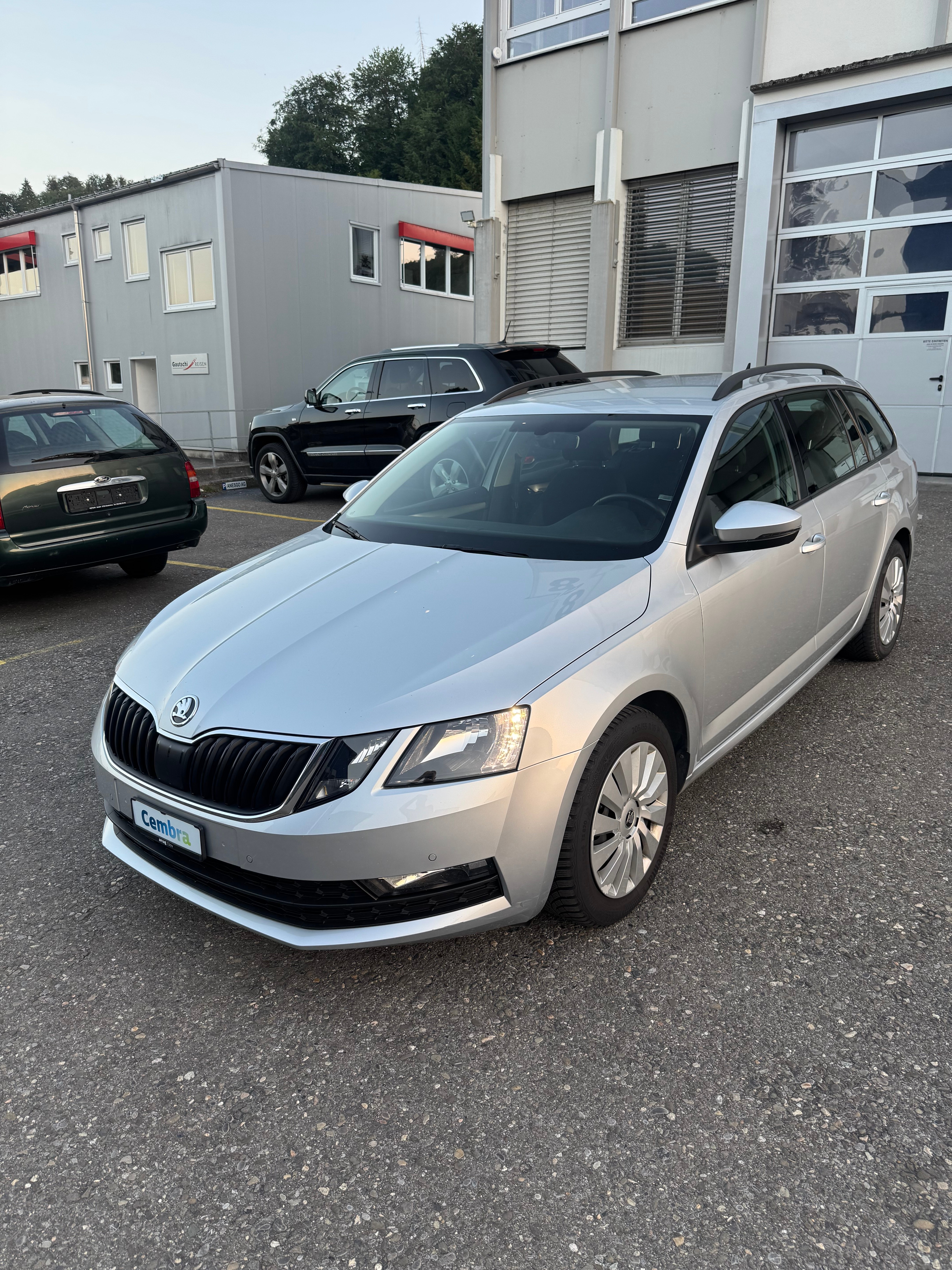 Car photo