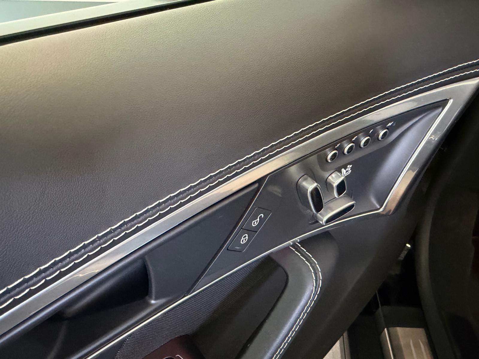JAGUAR F-Type Convertible 5.0 V8 S/C R AWD Automatik-image-26
