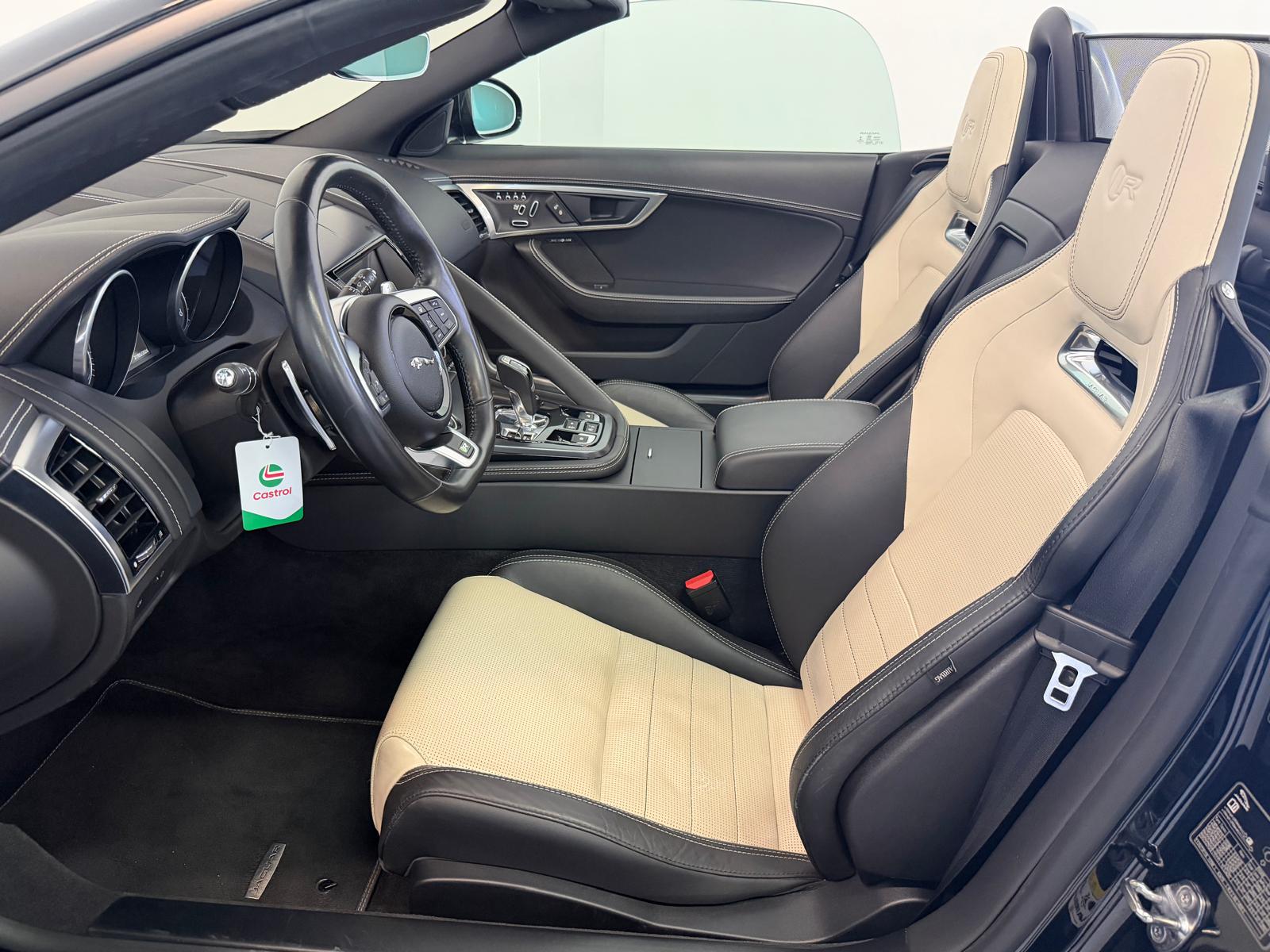 JAGUAR F-Type Convertible 5.0 V8 S/C R AWD Automatik-image-28
