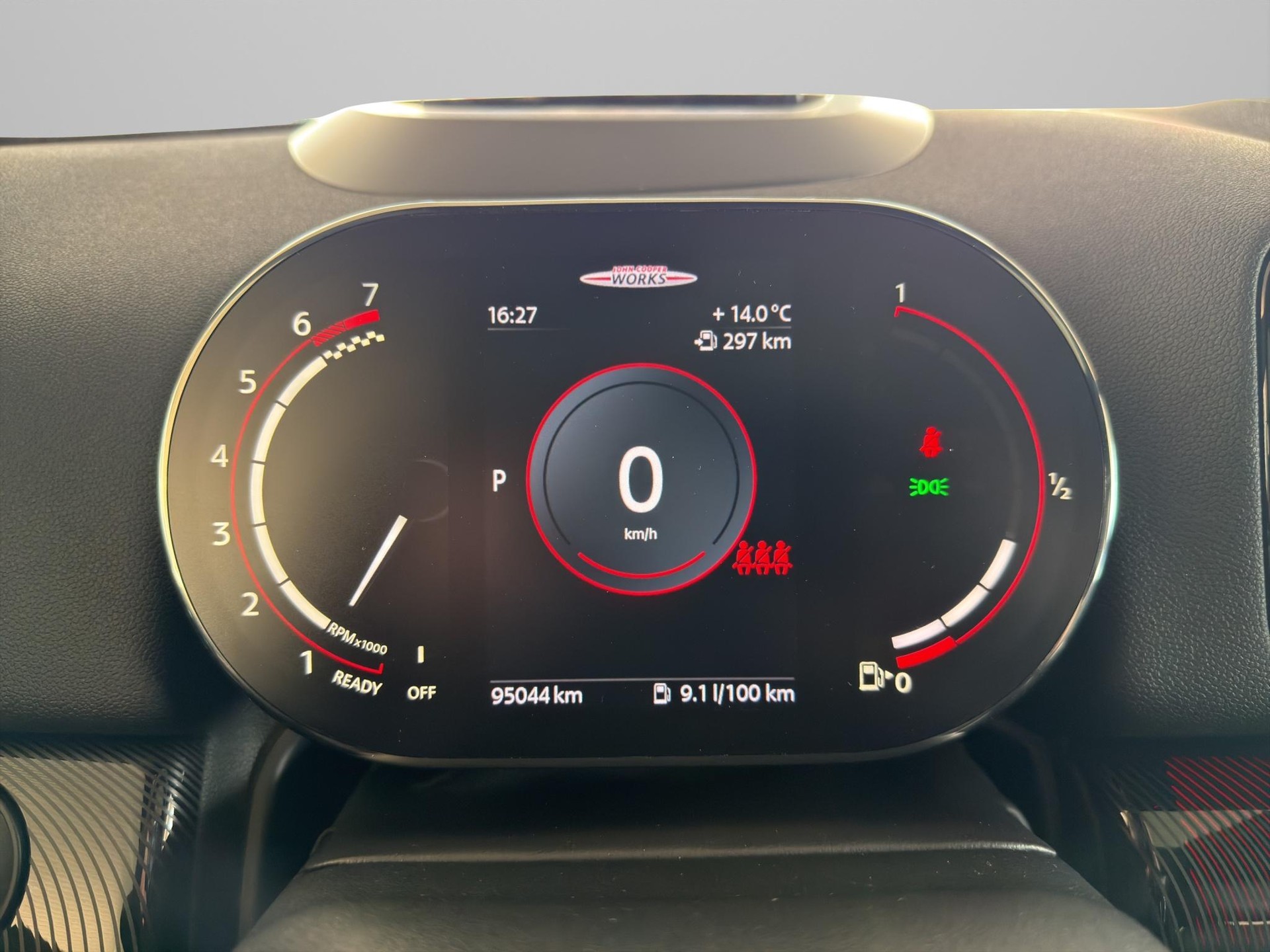 MINI Countryman F60 2.0i John Cooper Works ALL4-image-16