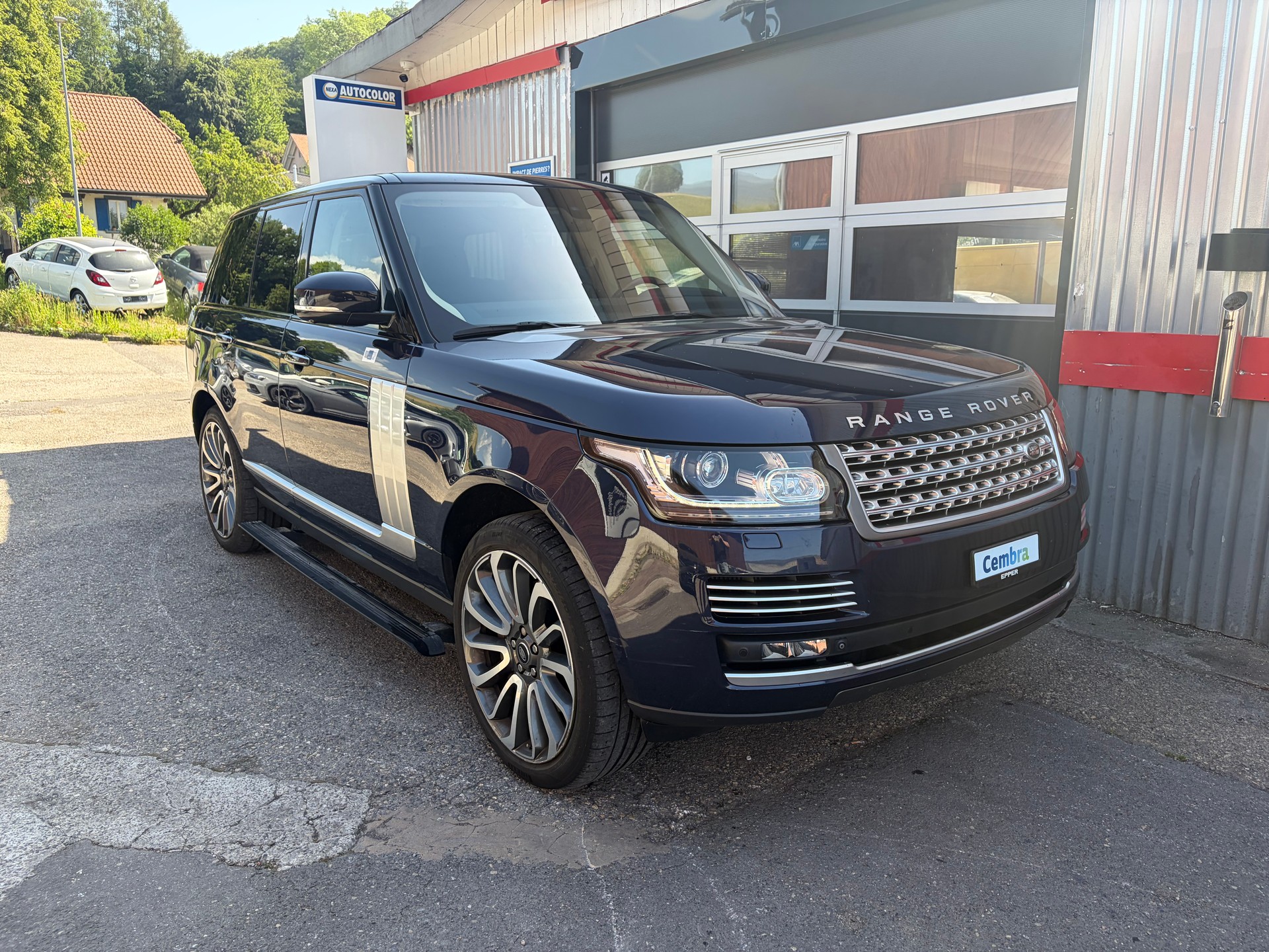 LAND ROVER Range Rover 4.4 SDV8 Autobiography Automatic-image-3