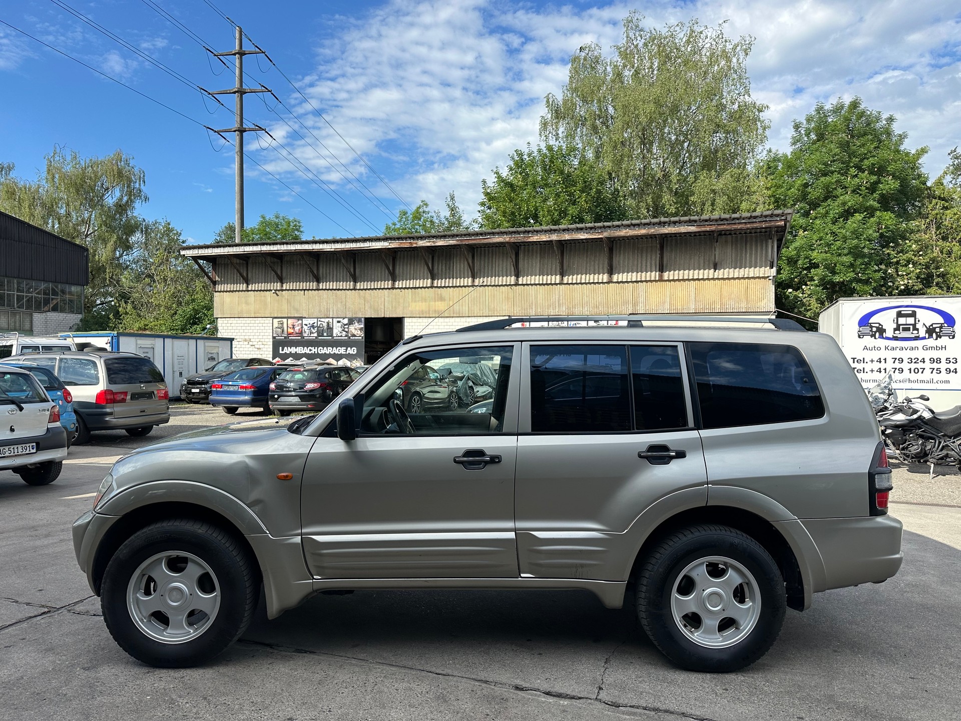 MITSUBISHI Pajero 3.2 DI-D Avance-image-2