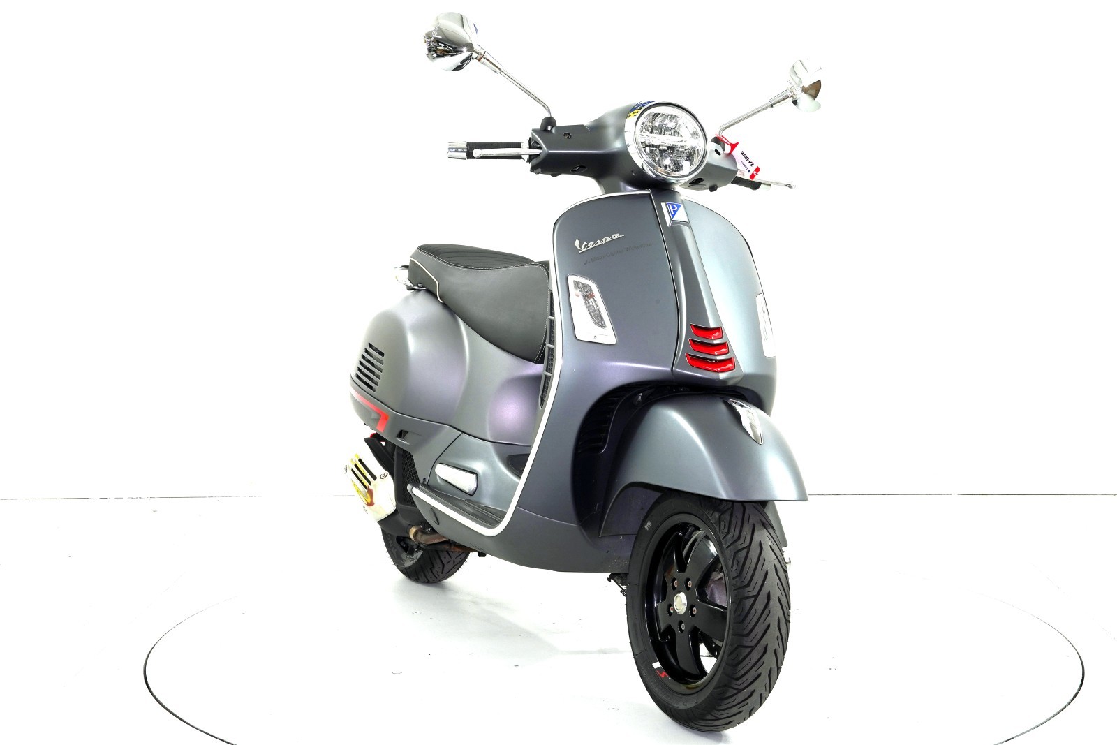 PIAGGIO Vespa GT 125S ABS-showroom-element-1