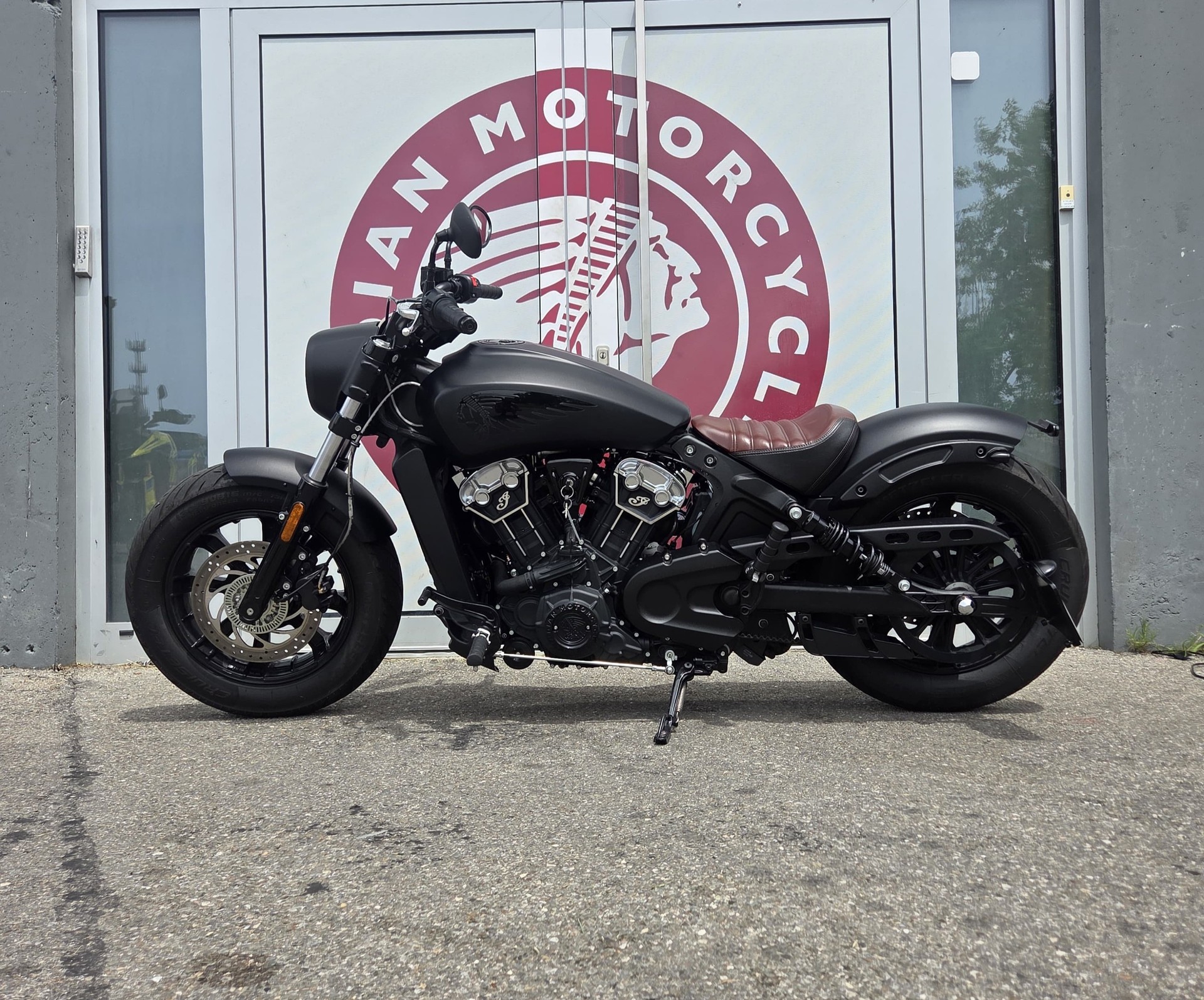 INDIAN Scout Bobber ABS-image-1