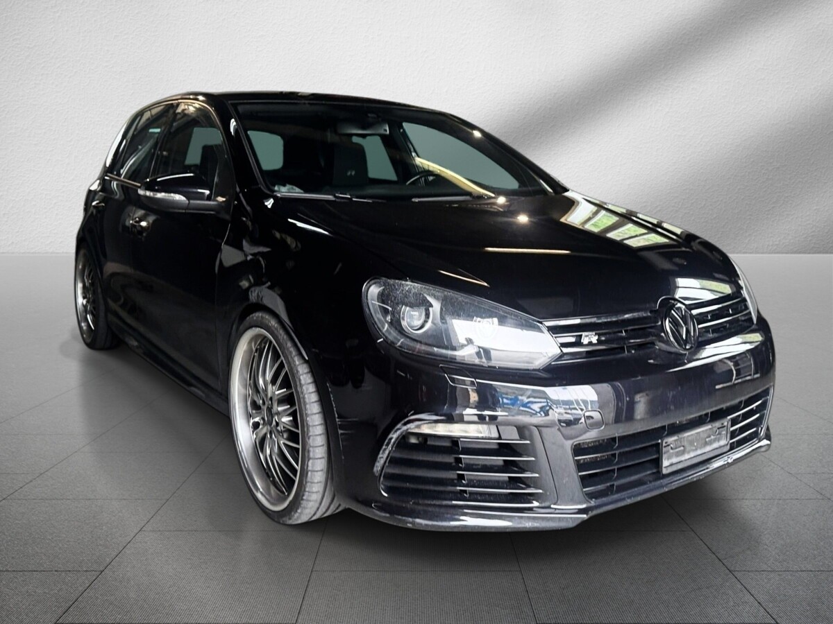VW Golf 2.0 TSI R 4Motion DSG-image-0